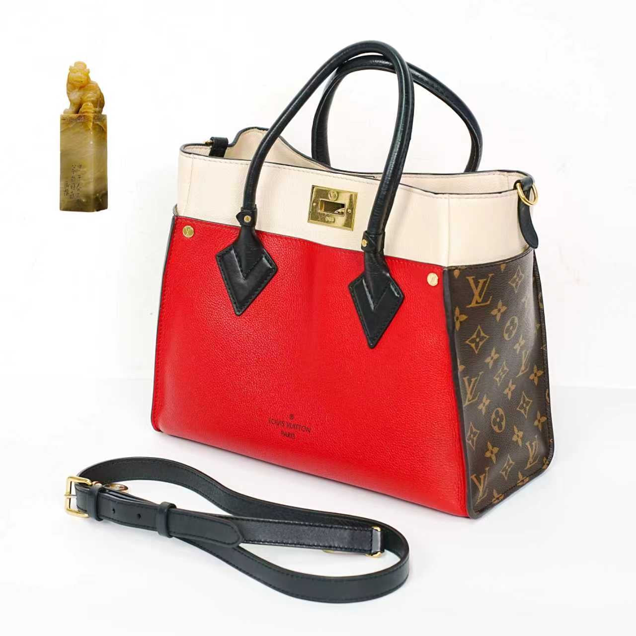 Louis Vuitton - On My Side - Leather - Multicolour - (medium)