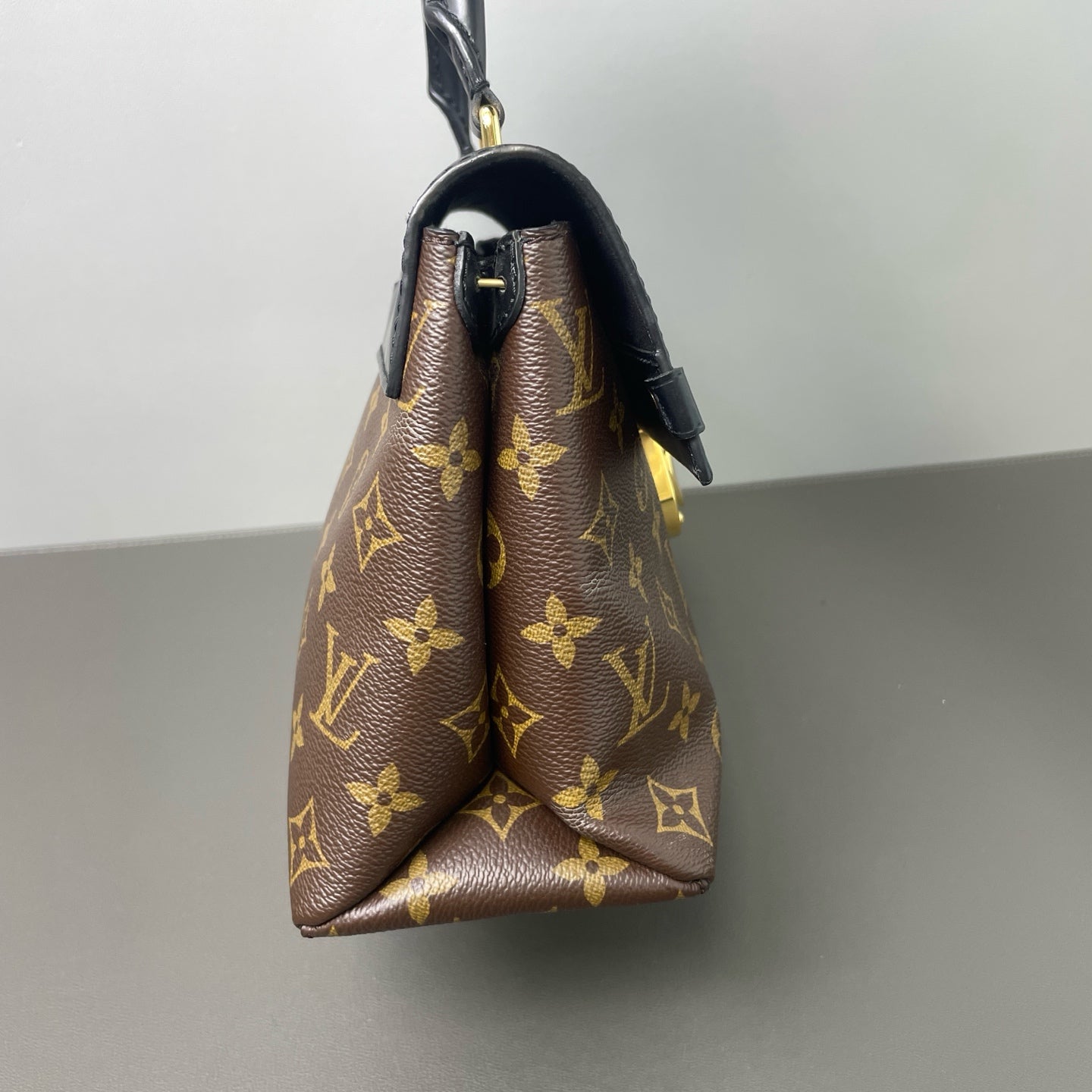 Louis Vuitton - One Handle - Leather - Multicolour - (medium)