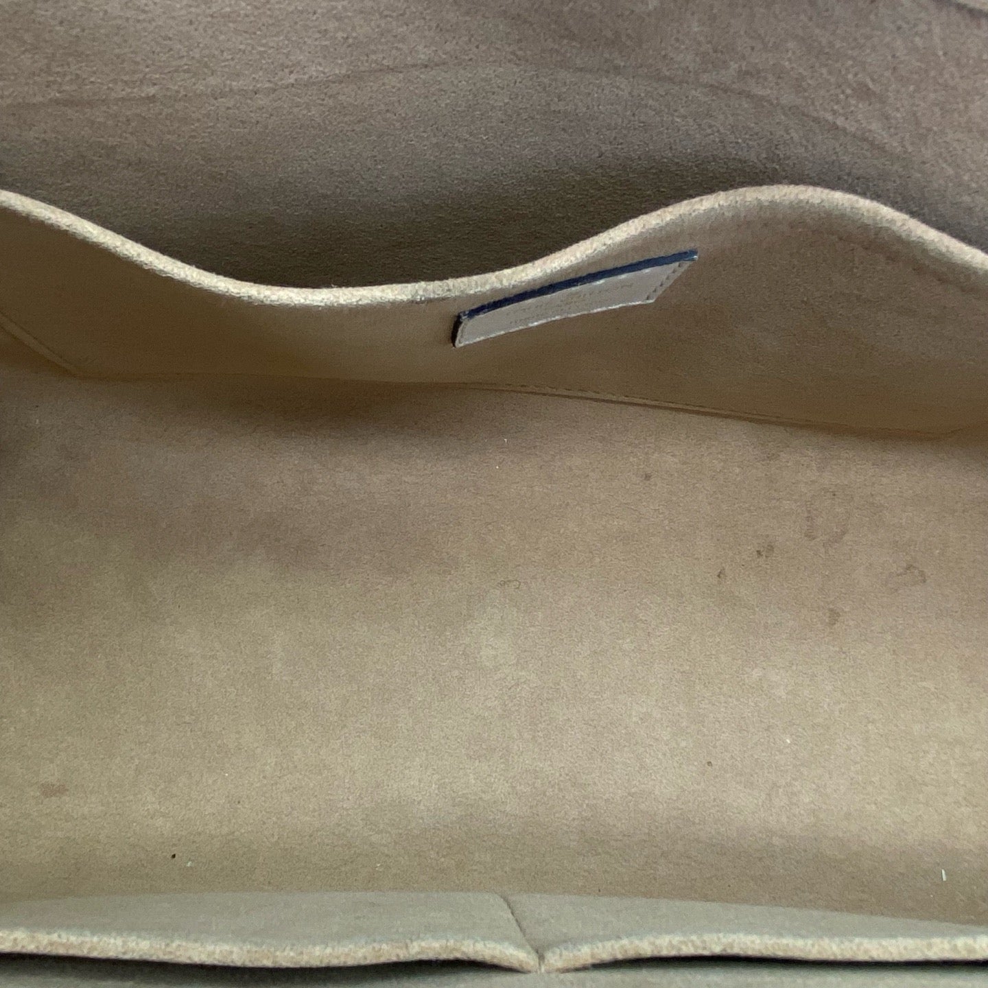 Louis Vuitton - OnMySide - Leather - Grey - (medium)