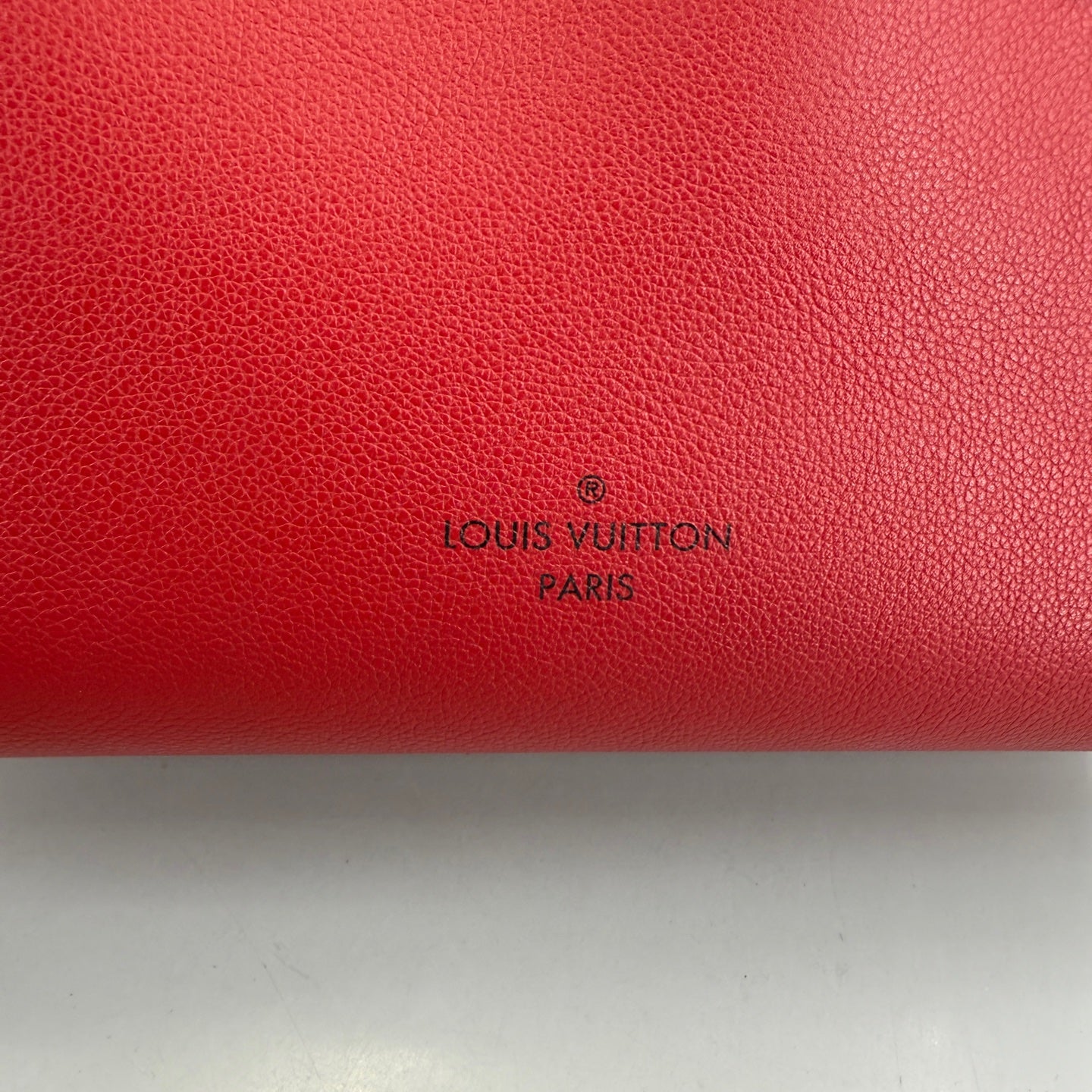 Louis Vuitton - OnMySide - Leather - Multicolour - (medium)
