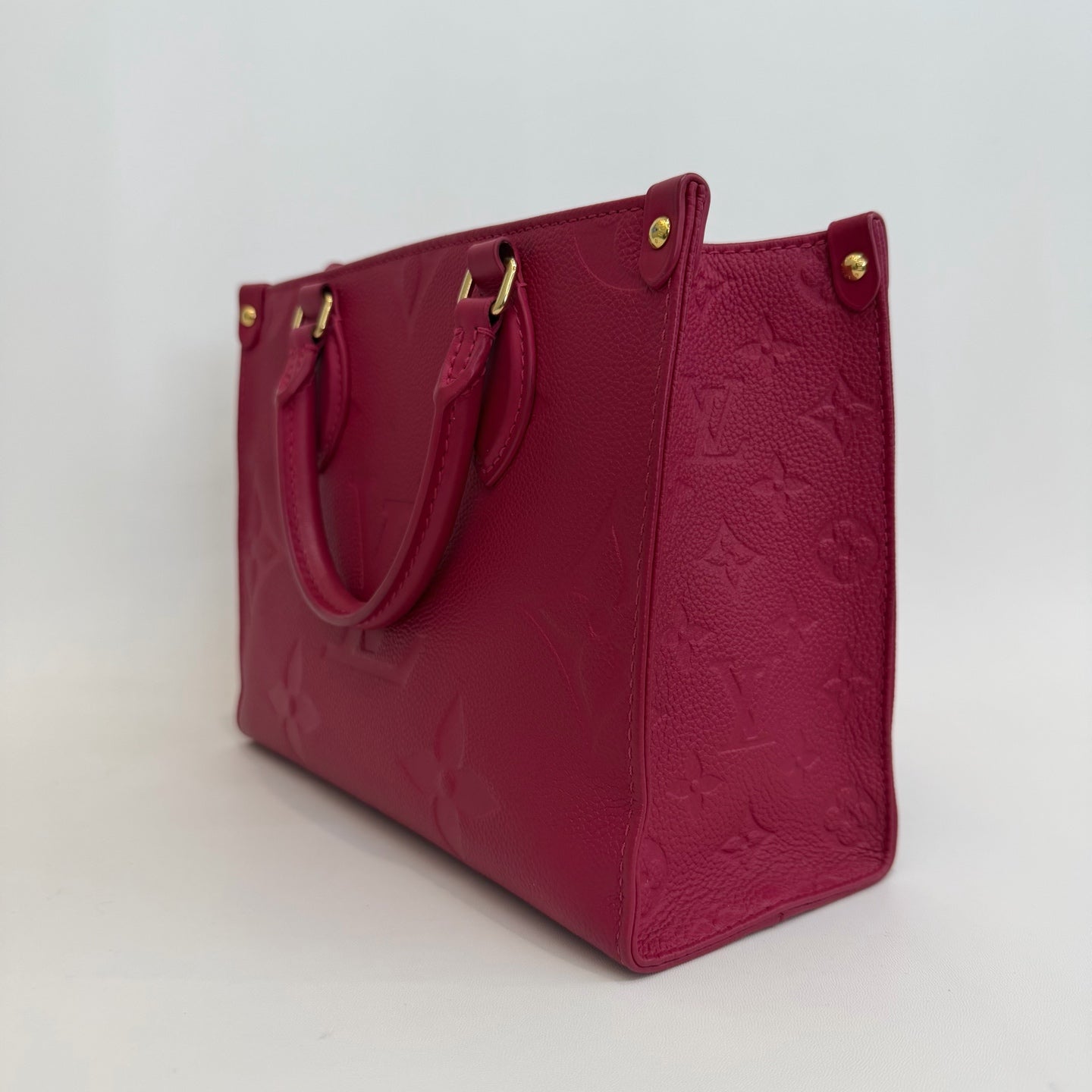 Louis Vuitton - OnTheGo BB - Grained leather - Pink - (Mini)