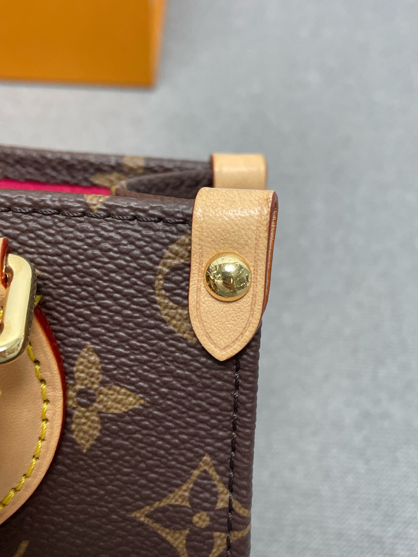 Louis Vuitton - OnTheGo BB - Leather - Brown - (mini)