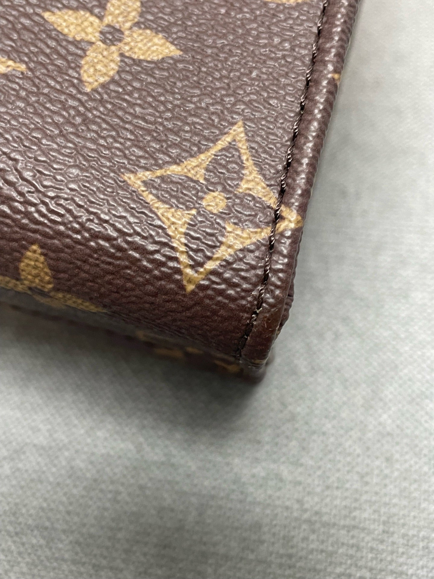Louis Vuitton - OnTheGo BB - Leather - Brown - (mini)