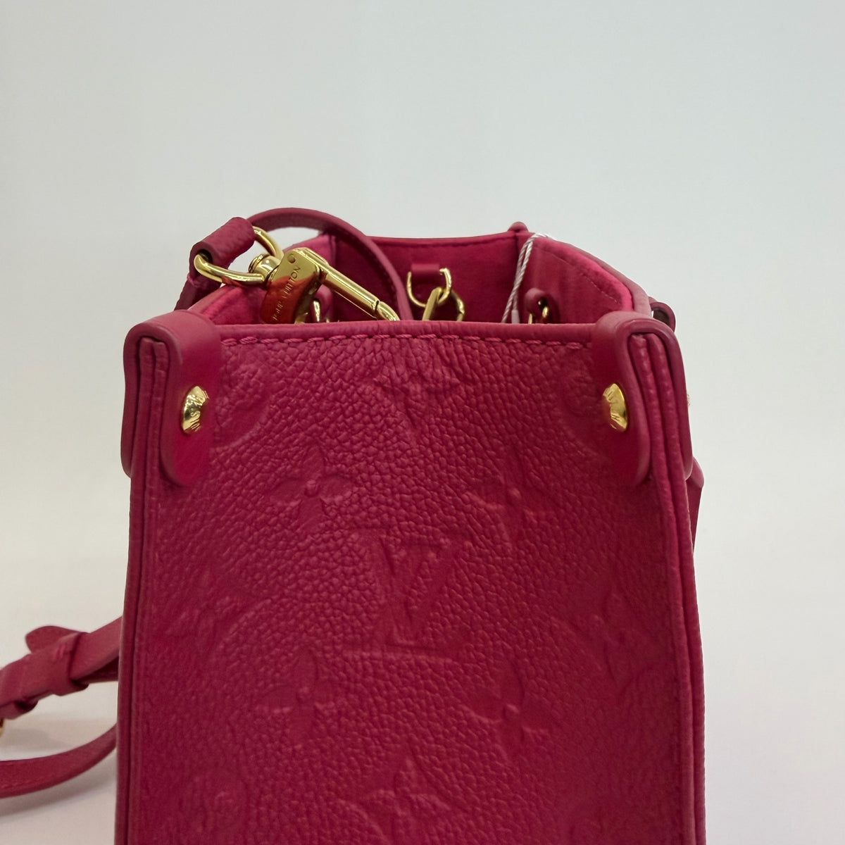 Louis Vuitton - OnTheGo BB - Leather - Pink - (mini)