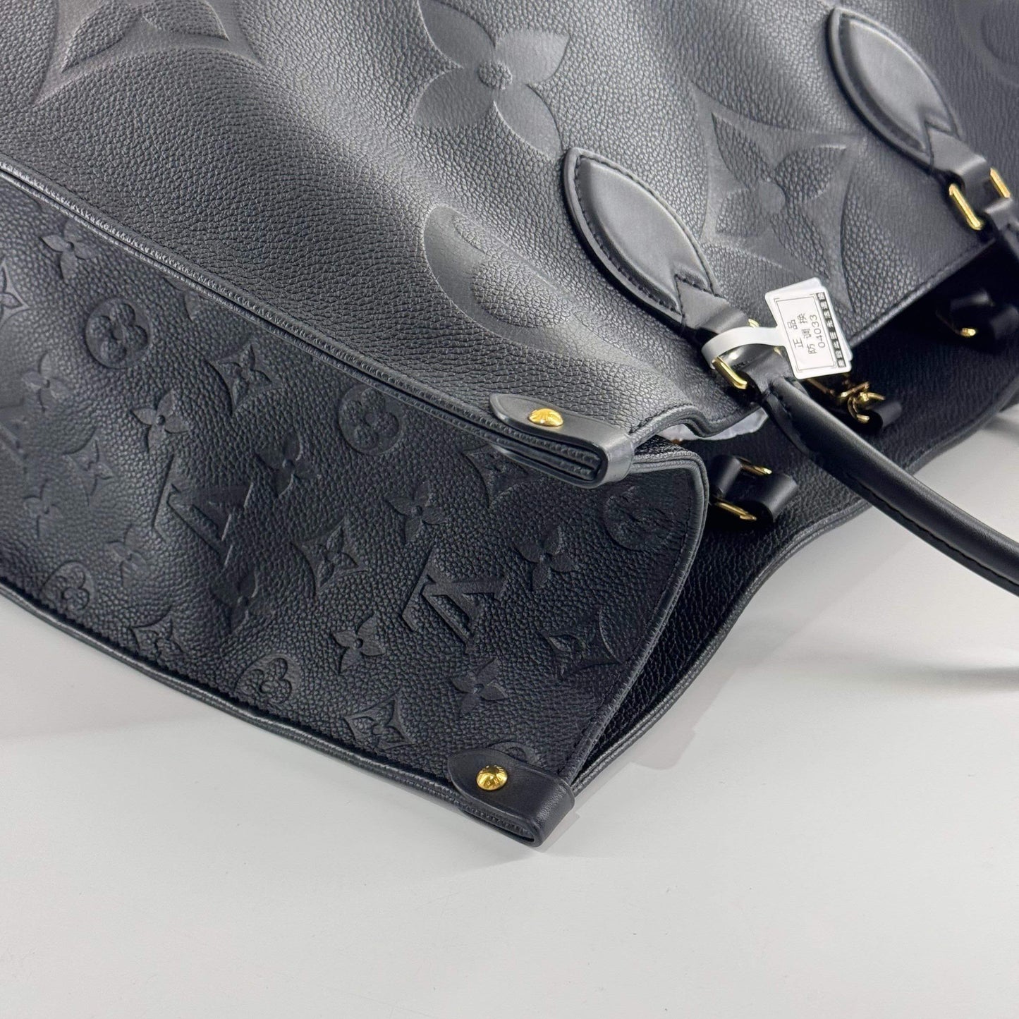 Louis Vuitton - OnTheGo GM - Monogram Empreinte leather - Black with Gold-Tone Hardware - (large)