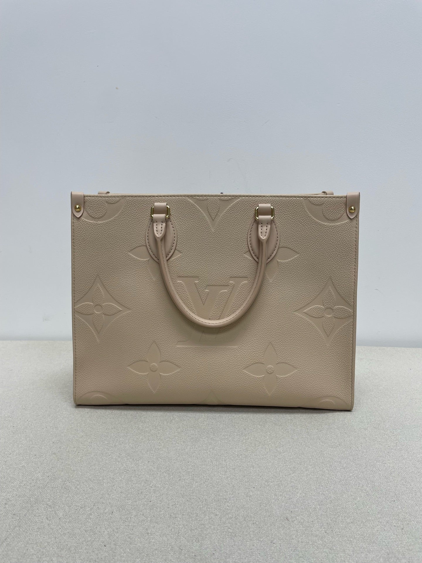 Louis Vuitton - OnTheGo - Leather - Beige - (medium)