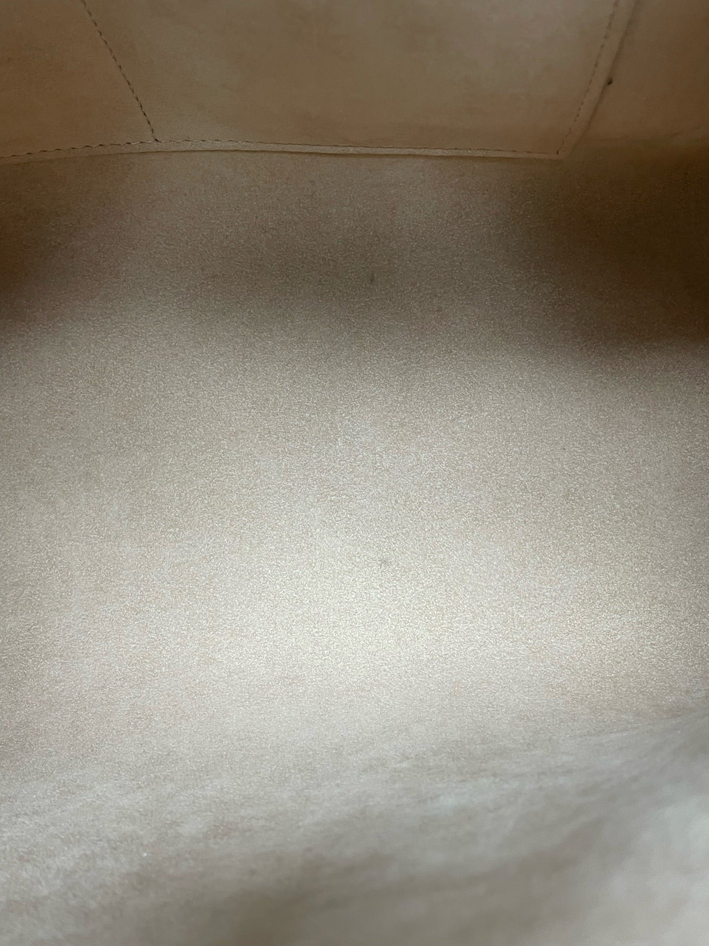 Louis Vuitton - OnTheGo - Leather - Beige - (medium)