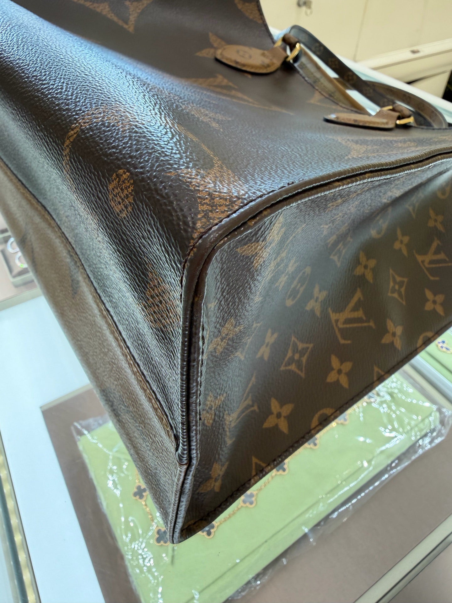 Louis Vuitton - Onthego - Leather - Brown - (Medium)