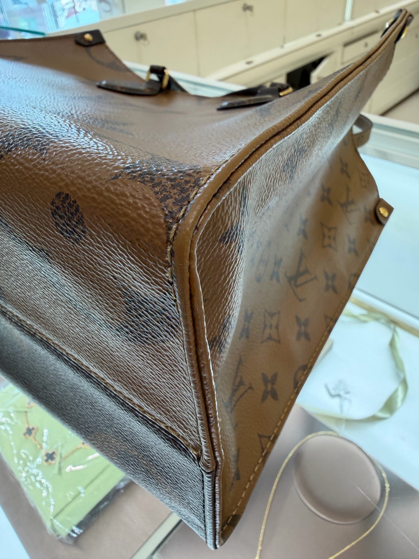 Louis Vuitton - Onthego - Leather - Brown - (Medium)