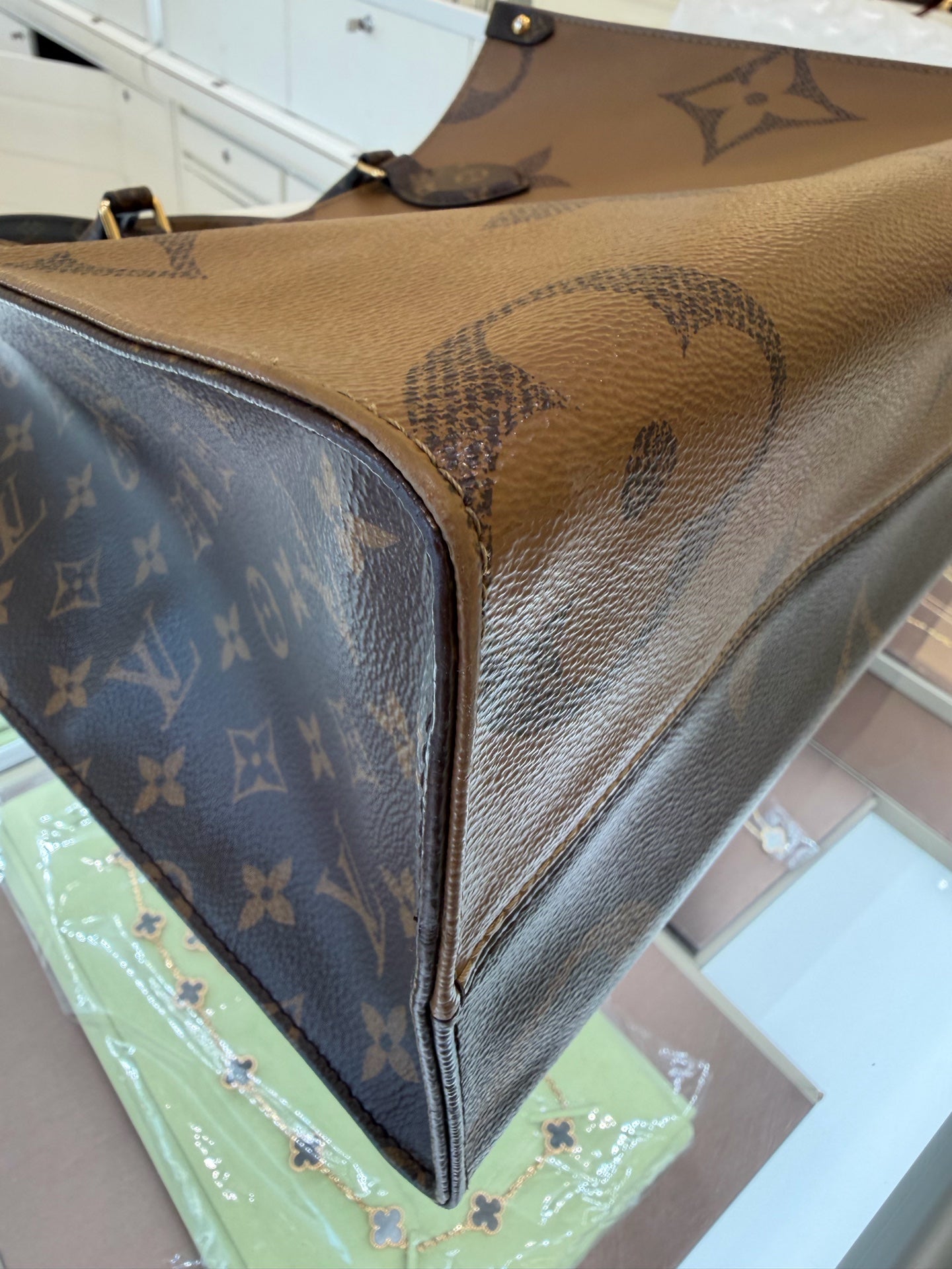 Louis Vuitton - Onthego - Leather - Brown - (Medium)