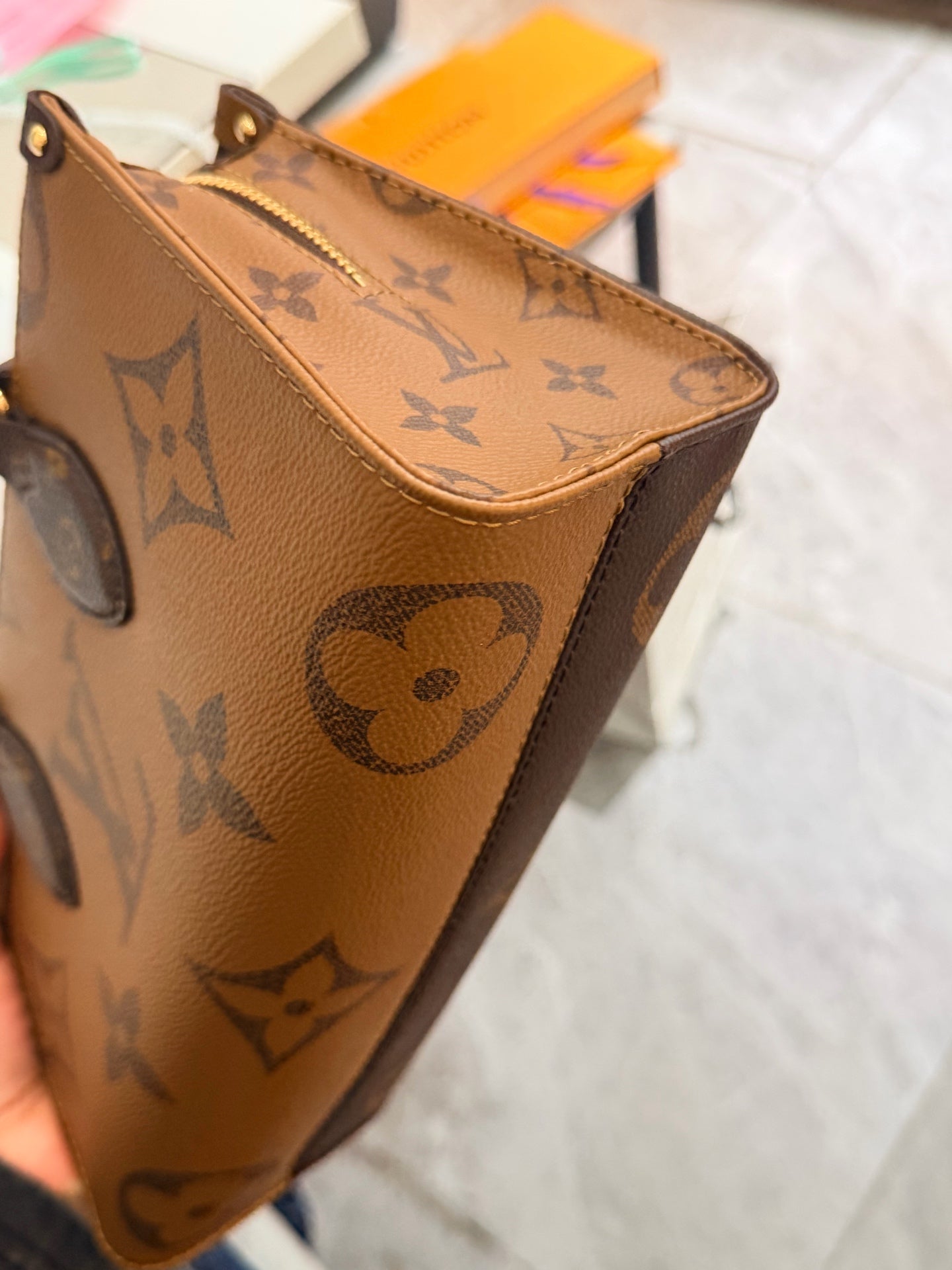 Louis Vuitton - Onthego - Leather - Brown - (mini)