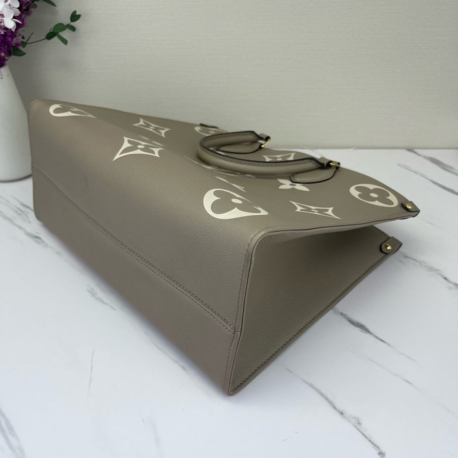 Louis Vuitton - Onthego - Leather - Grey - (medium)