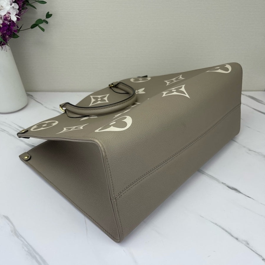Louis Vuitton - Onthego - Leather - Grey - (medium)