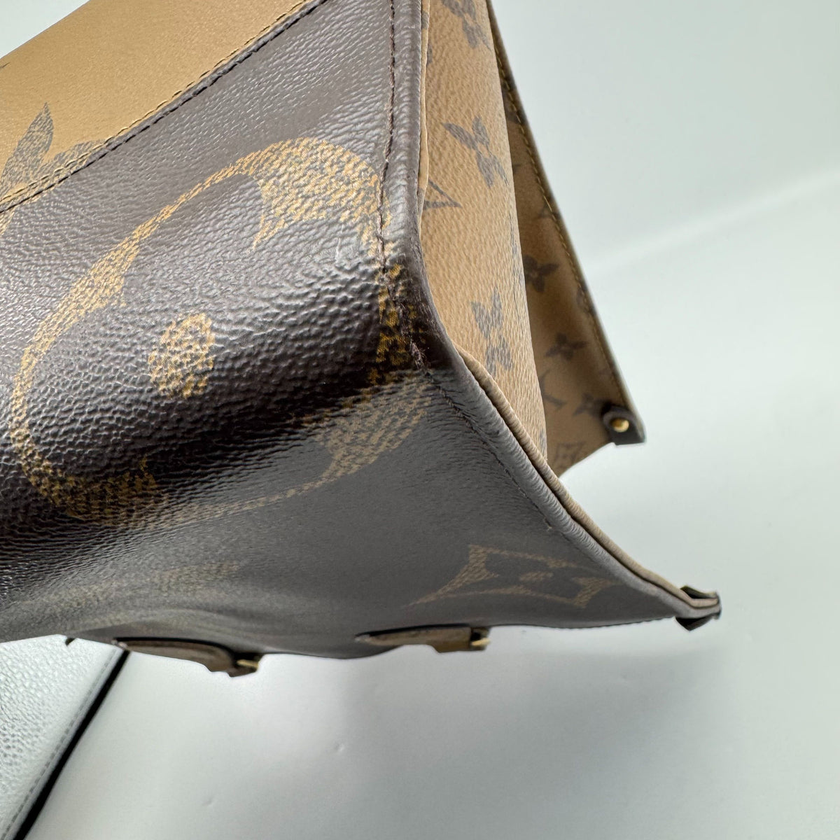 Louis Vuitton - OnTheGo - Leather - Multicolour - (medium)