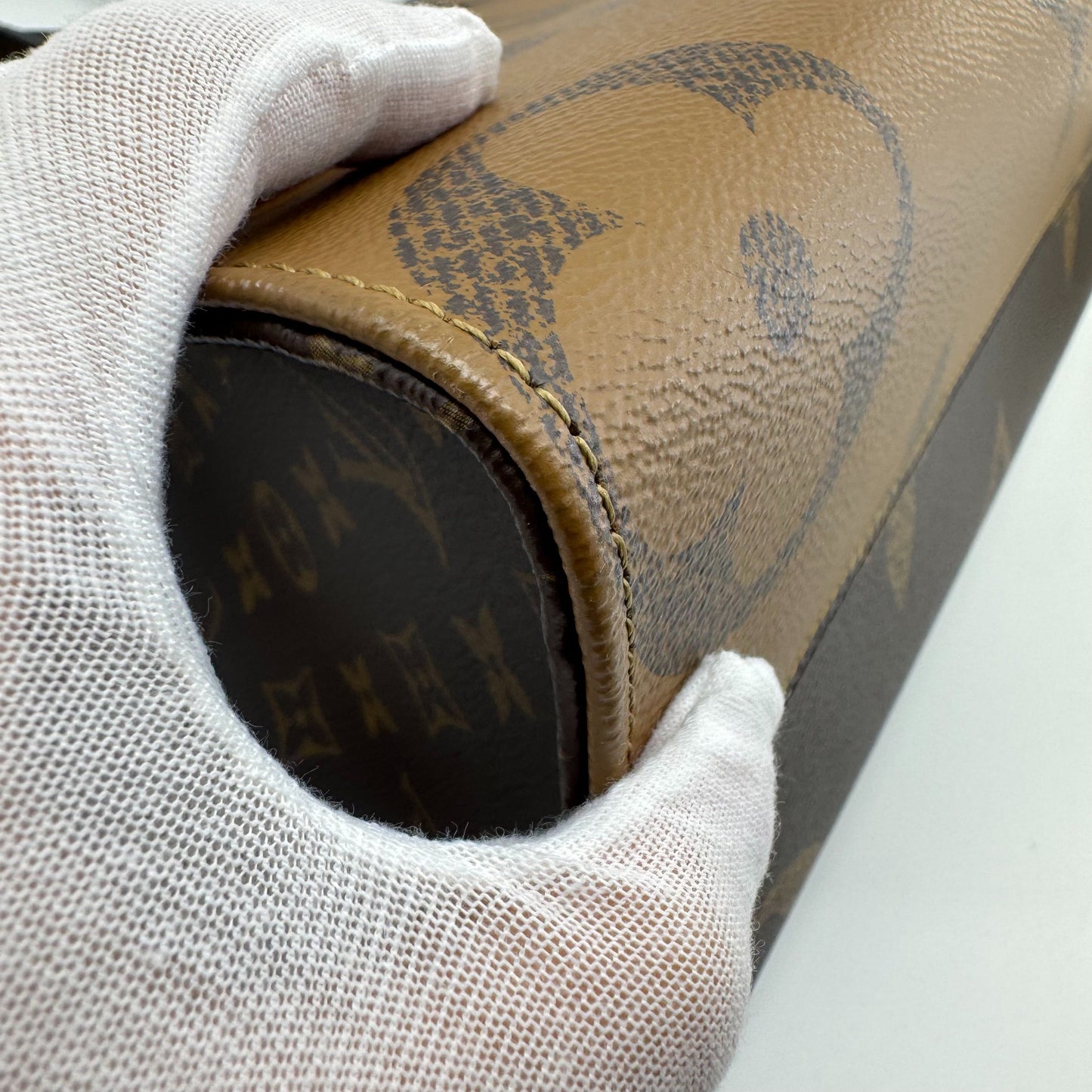 Louis Vuitton - OnTheGo MM - Leather - Brown - (medium)