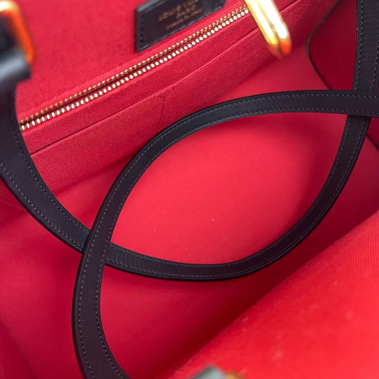 Louis Vuitton - Onthego MM - Monogram Giant coated canvas with leather trim - Brown with red interior - (Medium)