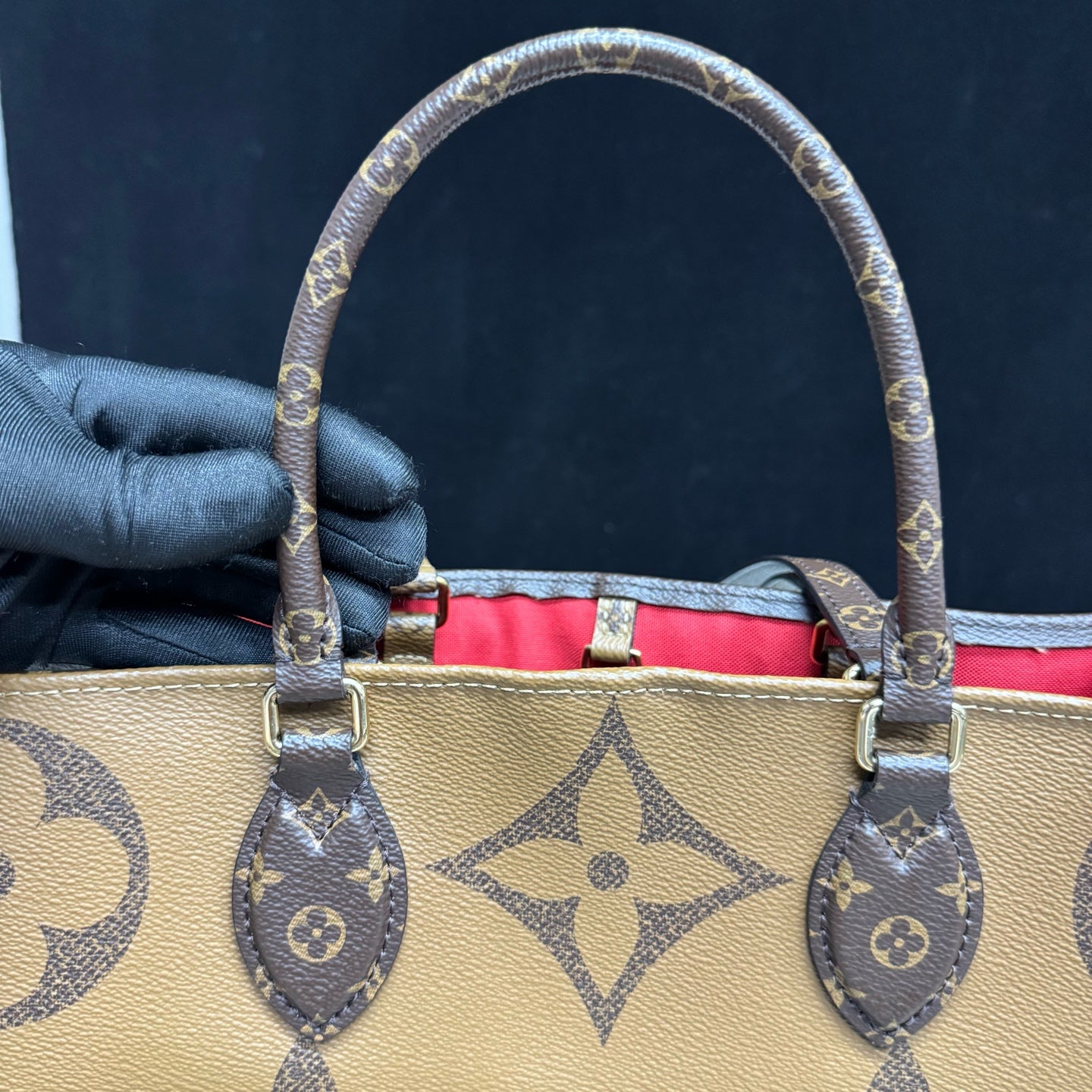 Louis Vuitton - OnTheGo - Synthetic - Multicolour - (large)