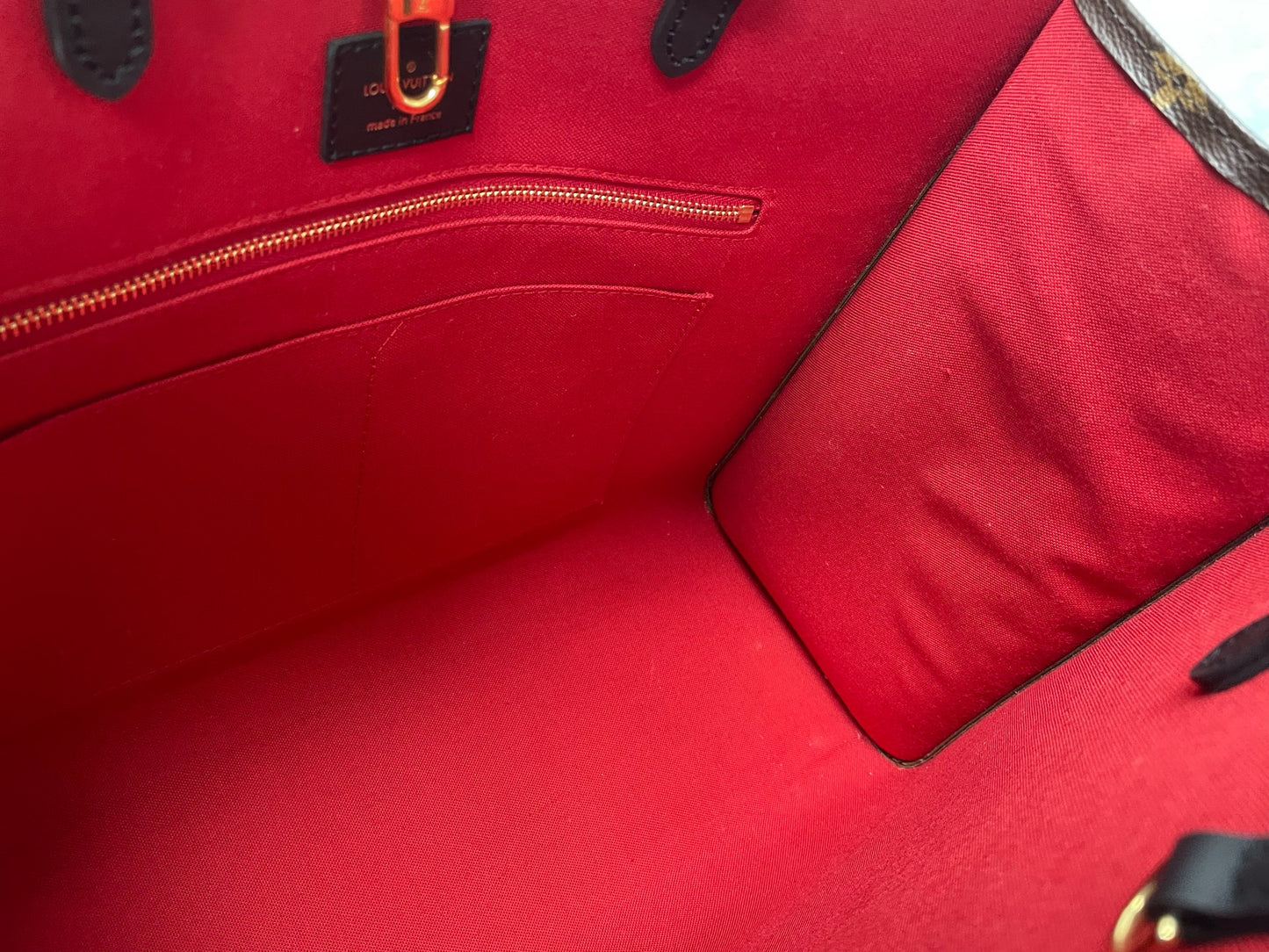 Louis Vuitton - OnTheGo - Synthetic - Multicolour - (medium)