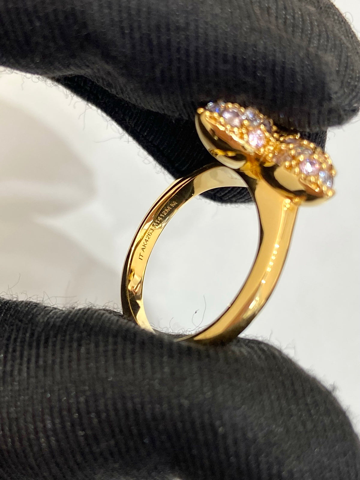 Louis Vuitton - Other - 18k yellow gold with diamonds - Gold - (53)