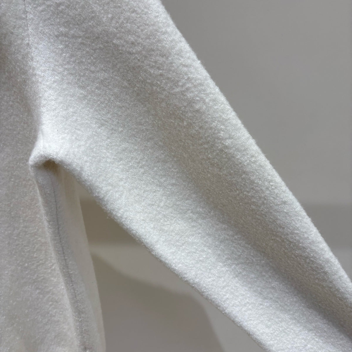 Louis Vuitton - Other - Cashmere - Beige - (M)