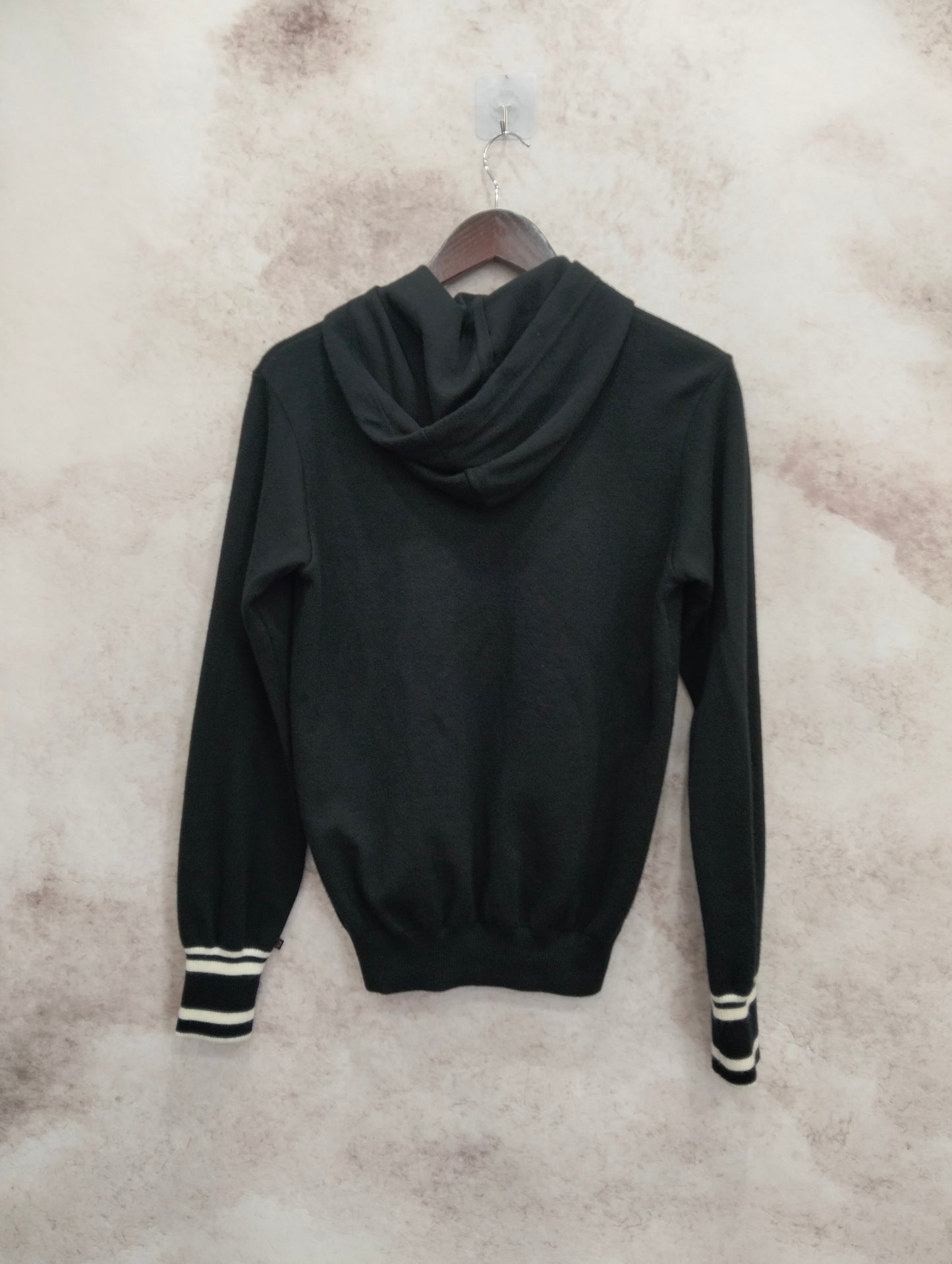 Louis Vuitton - Other - Cashmere - Black - (M)