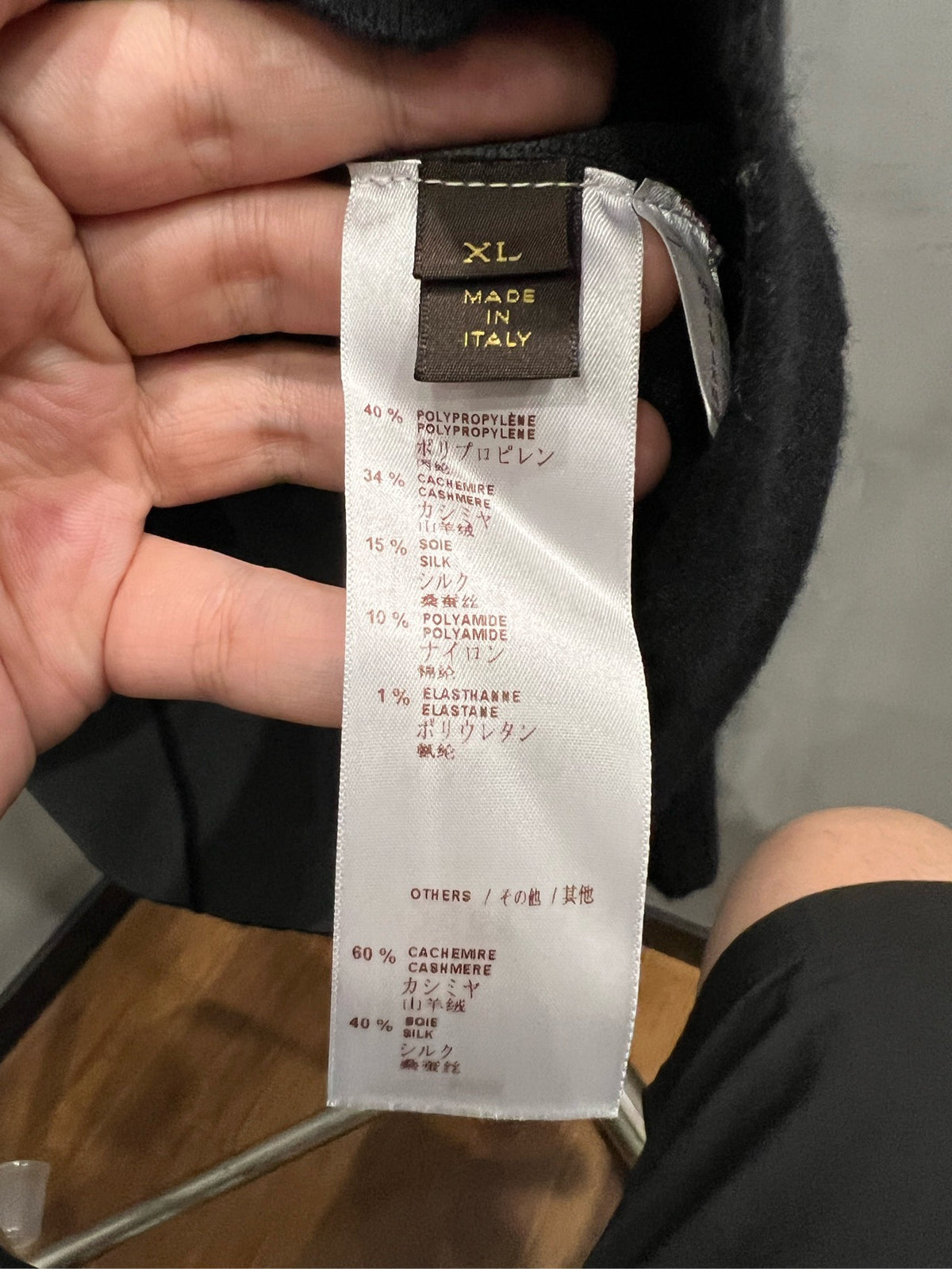 Louis Vuitton - Other - Cashmere - Black - (XL)