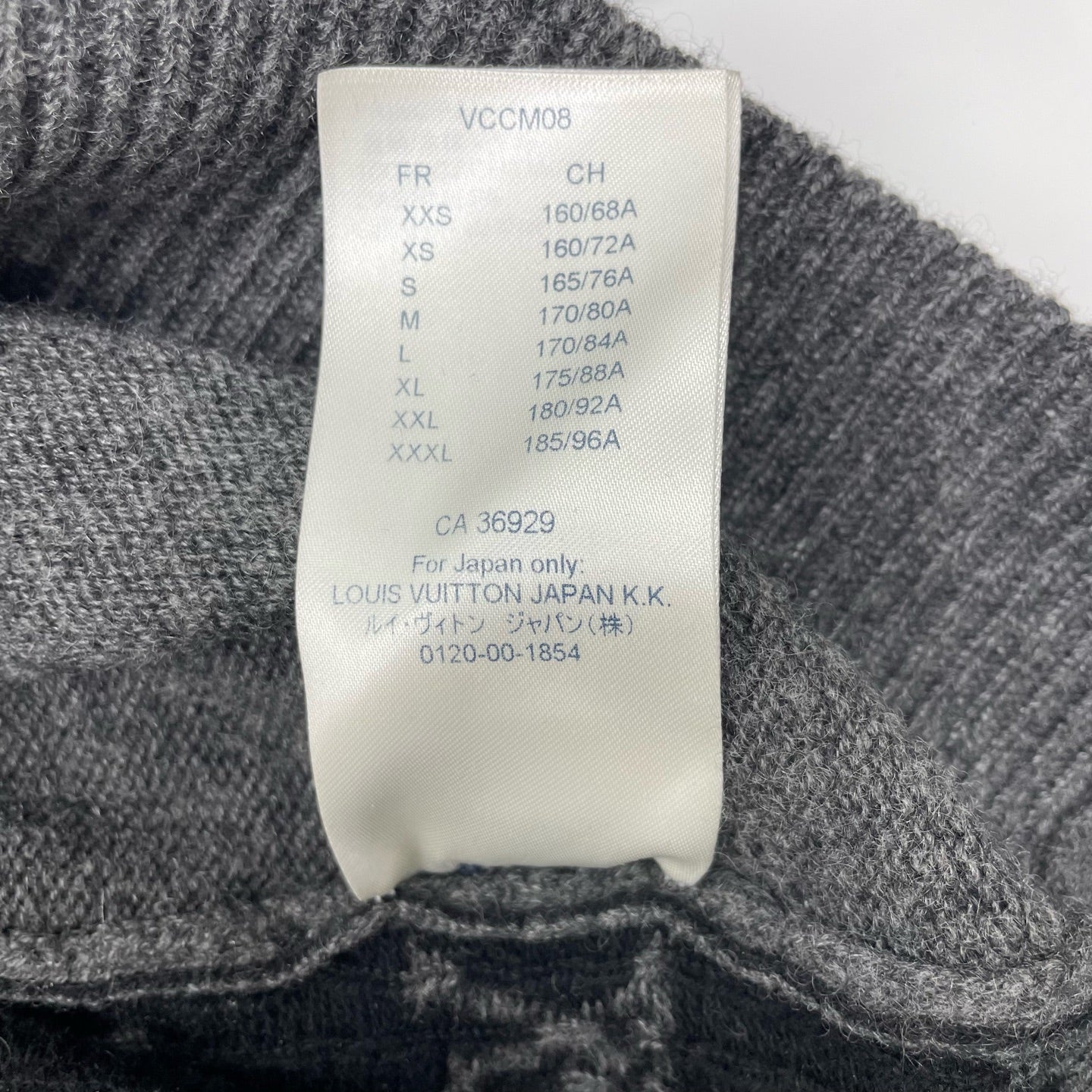 Louis Vuitton - Other - Cashmere - Grey - (M)