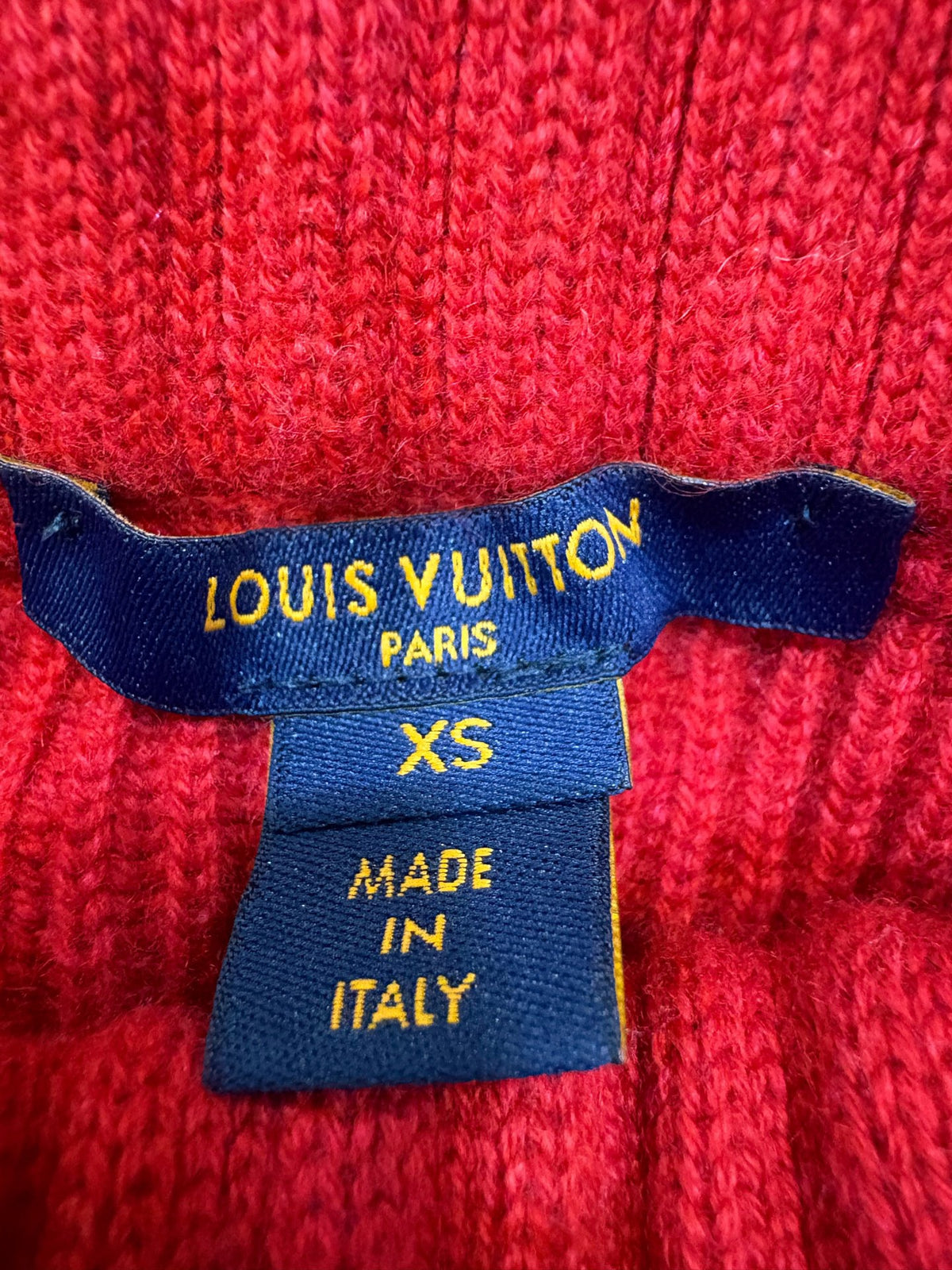 Louis Vuitton - Other - Cashmere - Red - (XS)