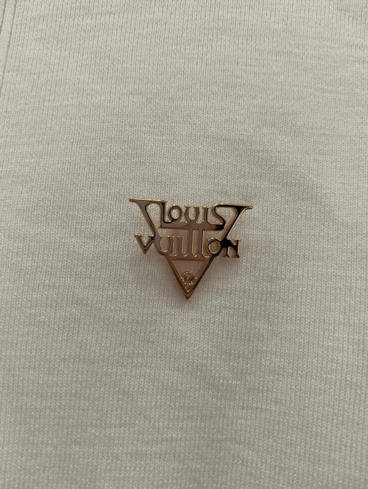 Louis Vuitton - Other - Cloth - Beige - (M)