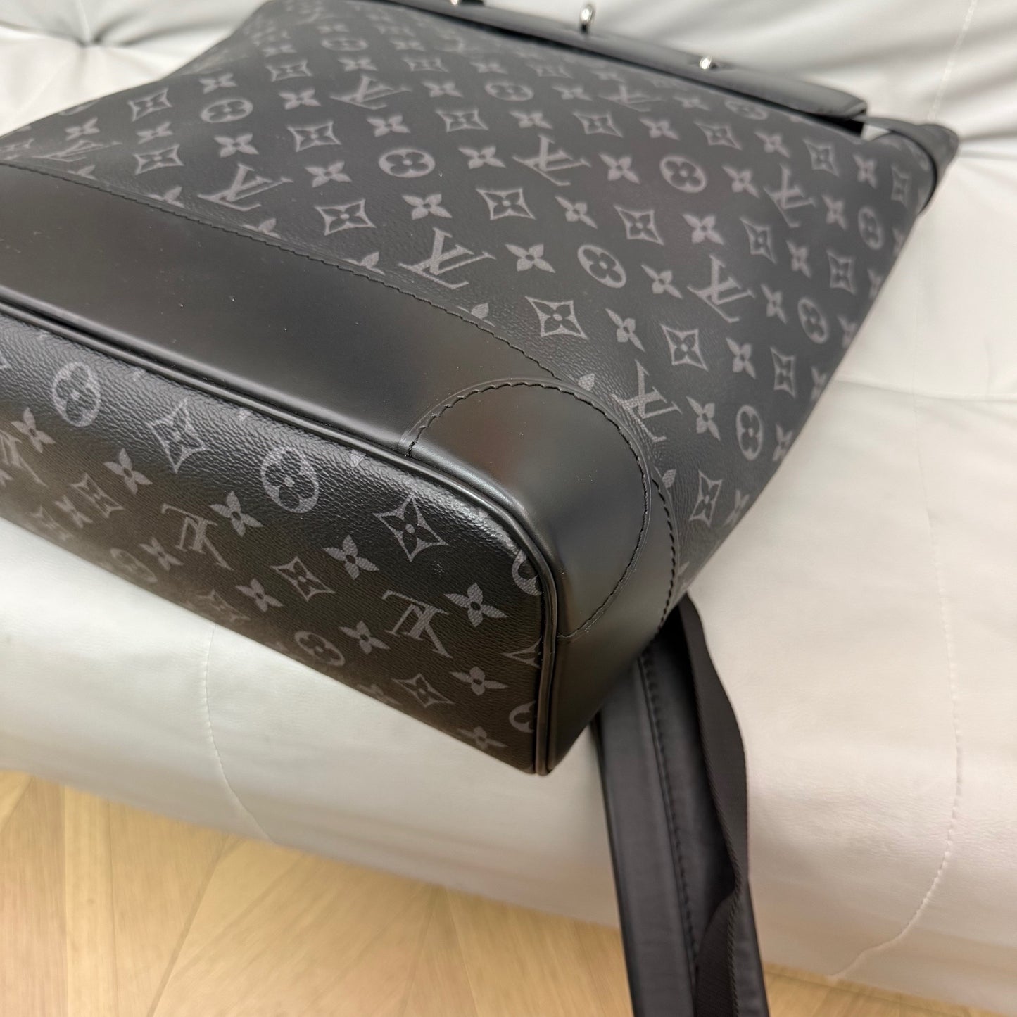 Louis Vuitton - Other - Cloth - Black - (large)