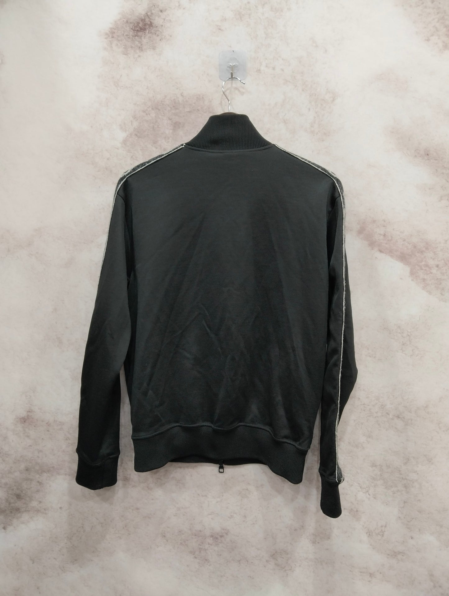Louis Vuitton - Other - Cloth - Black - (M)