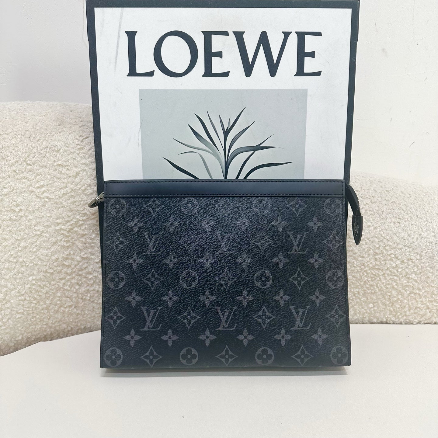 Louis Vuitton - Other - Cloth - Black - (medium)
