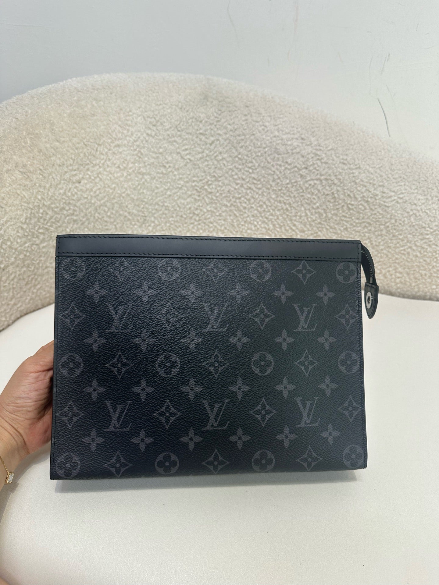 Louis Vuitton - Other - Cloth - Black - (medium)