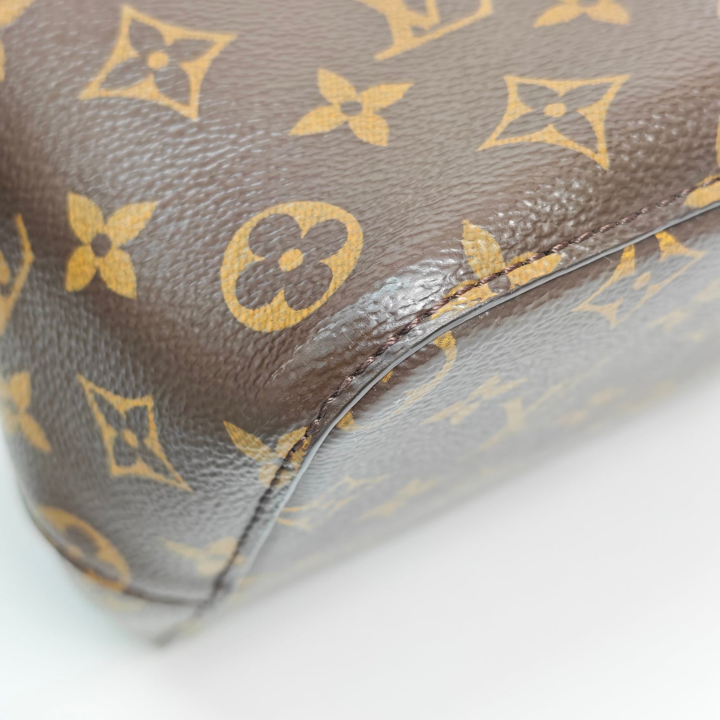 Louis Vuitton - Other - Cloth - Black - (medium)