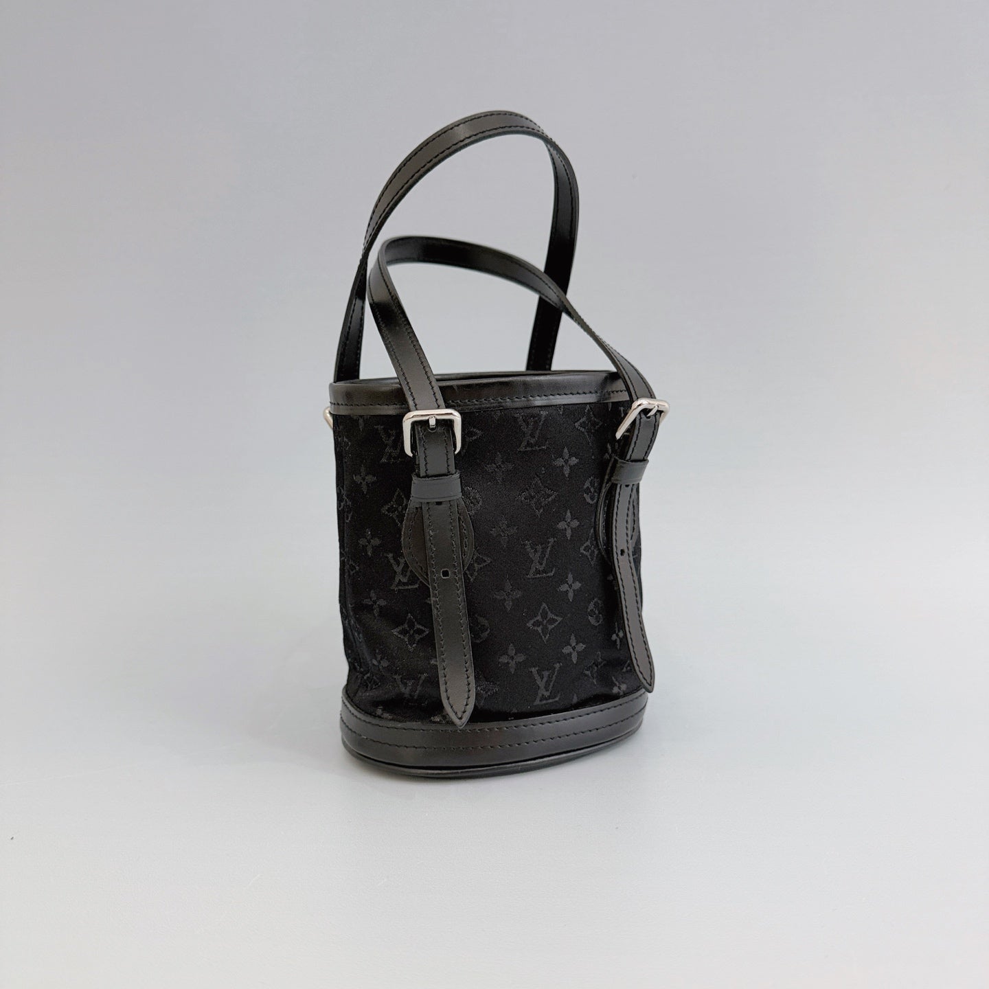 Louis Vuitton - Other - Cloth - Black - (mini)