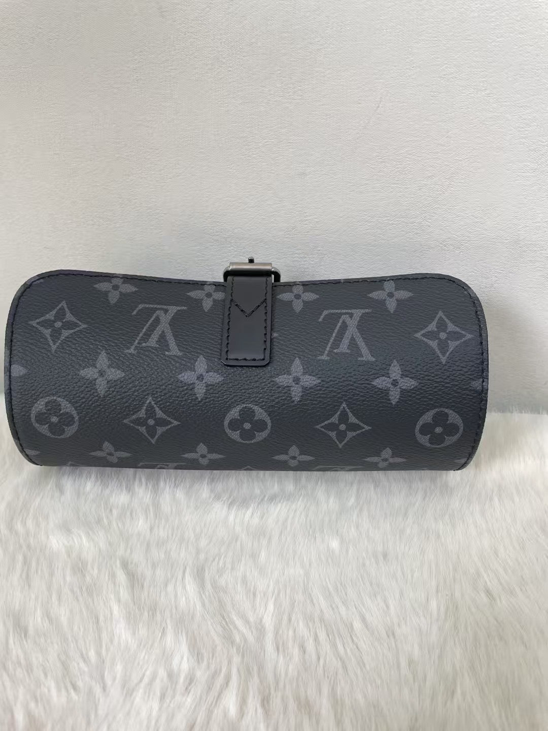 Louis Vuitton - Other - Cloth - Black - (small)
