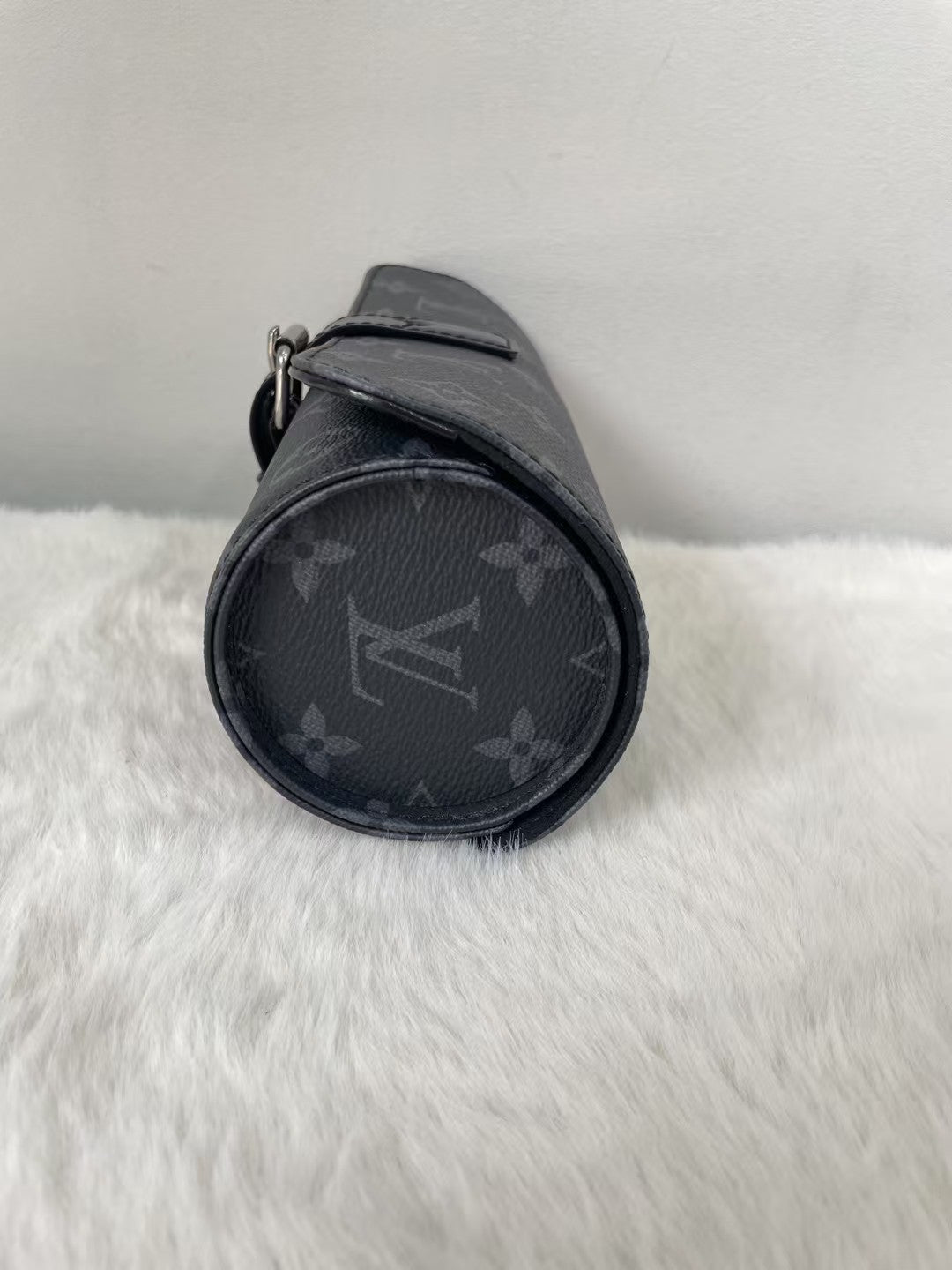 Louis Vuitton - Other - Cloth - Black - (small)