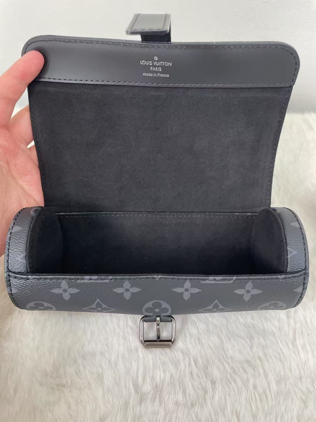 Louis Vuitton - Other - Cloth - Black - (small)