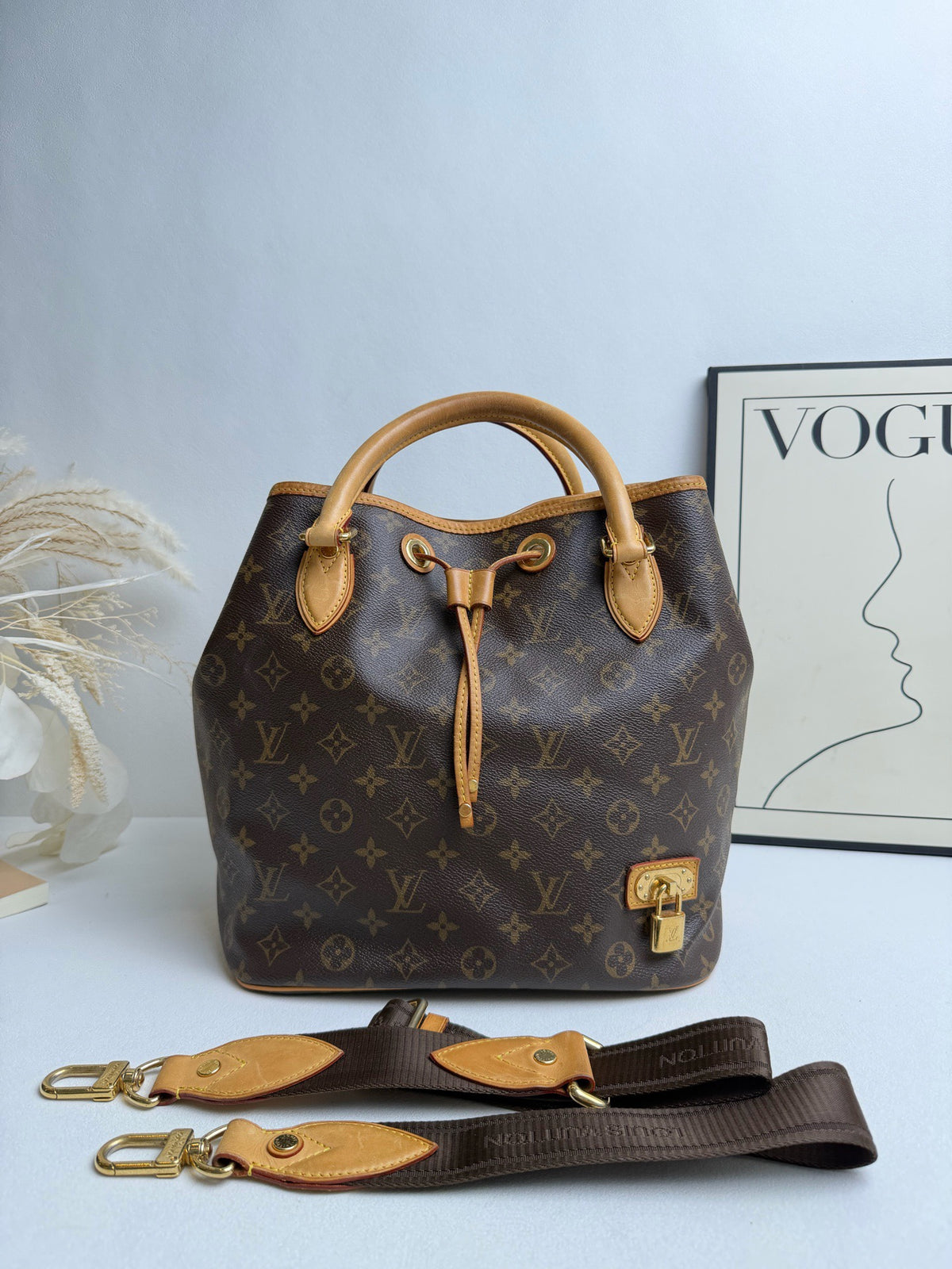 Louis Vuitton - Other - Cloth - Brown