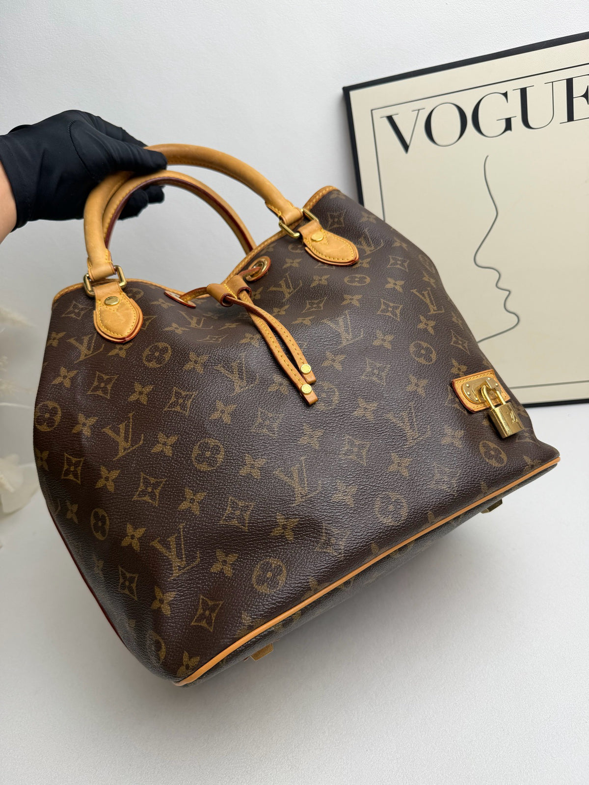 Louis Vuitton - Other - Cloth - Brown