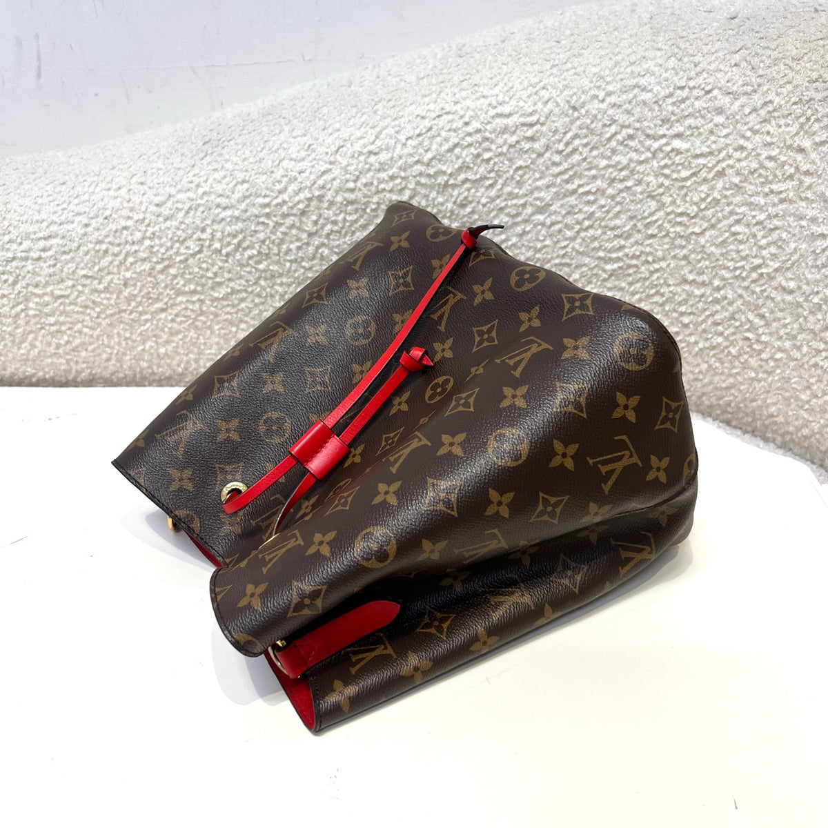 Louis Vuitton - Other - Cloth - Brown - (large)