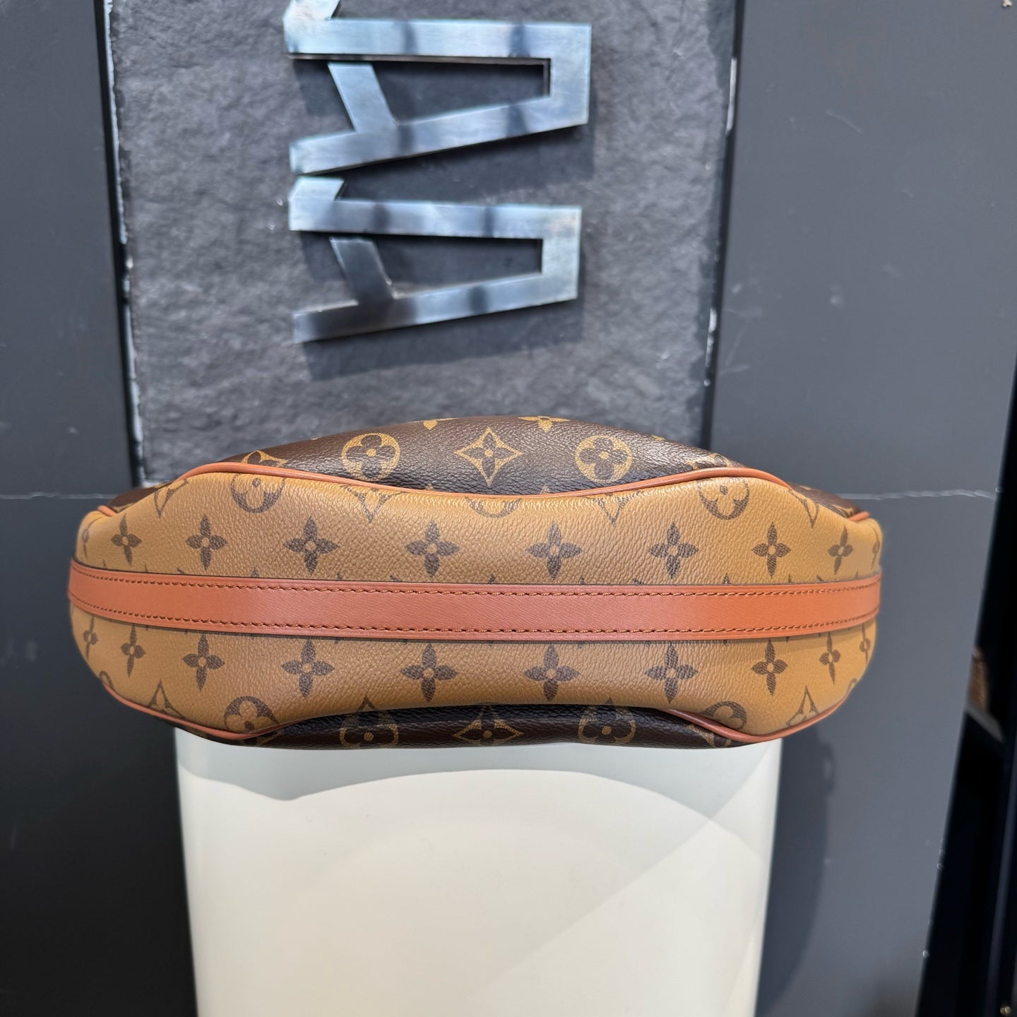 Louis Vuitton - Other - Cloth - Brown - (large)