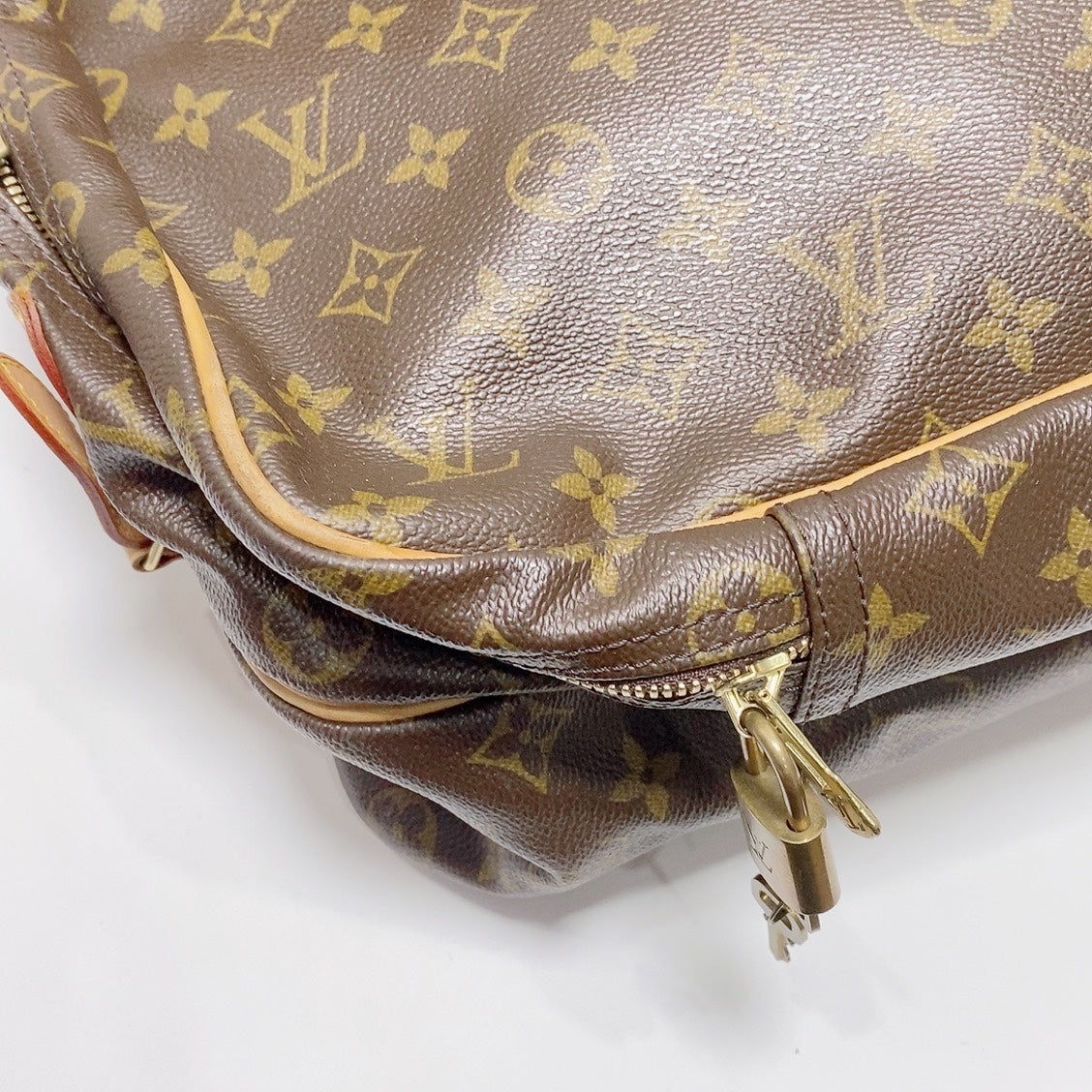 Louis Vuitton - Other - Cloth - Brown - (large)