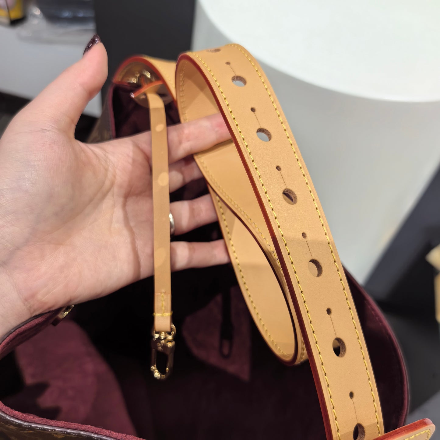 Louis Vuitton - Other - Cloth - Brown - (large)