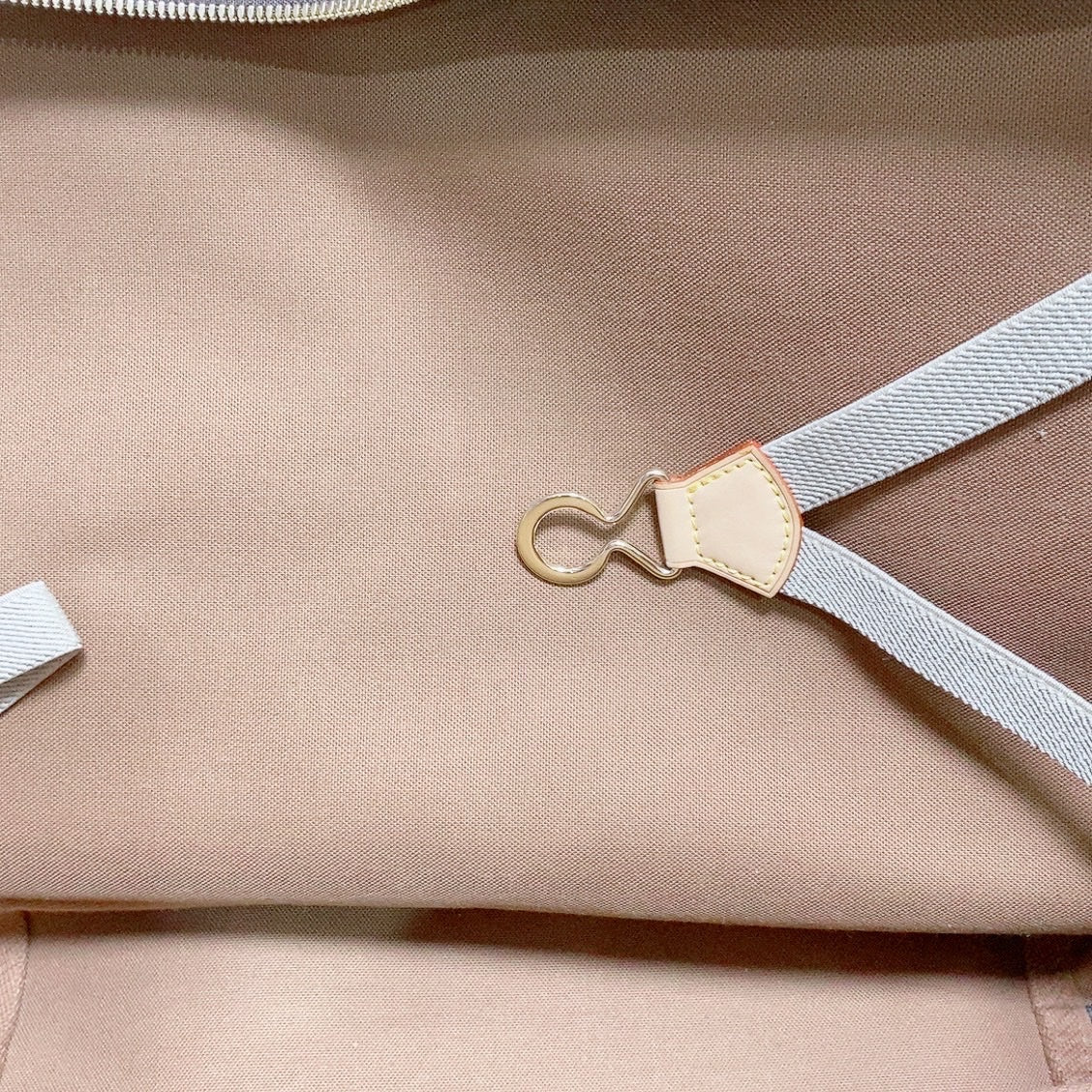 Louis Vuitton - Other - Cloth - Brown - (large)