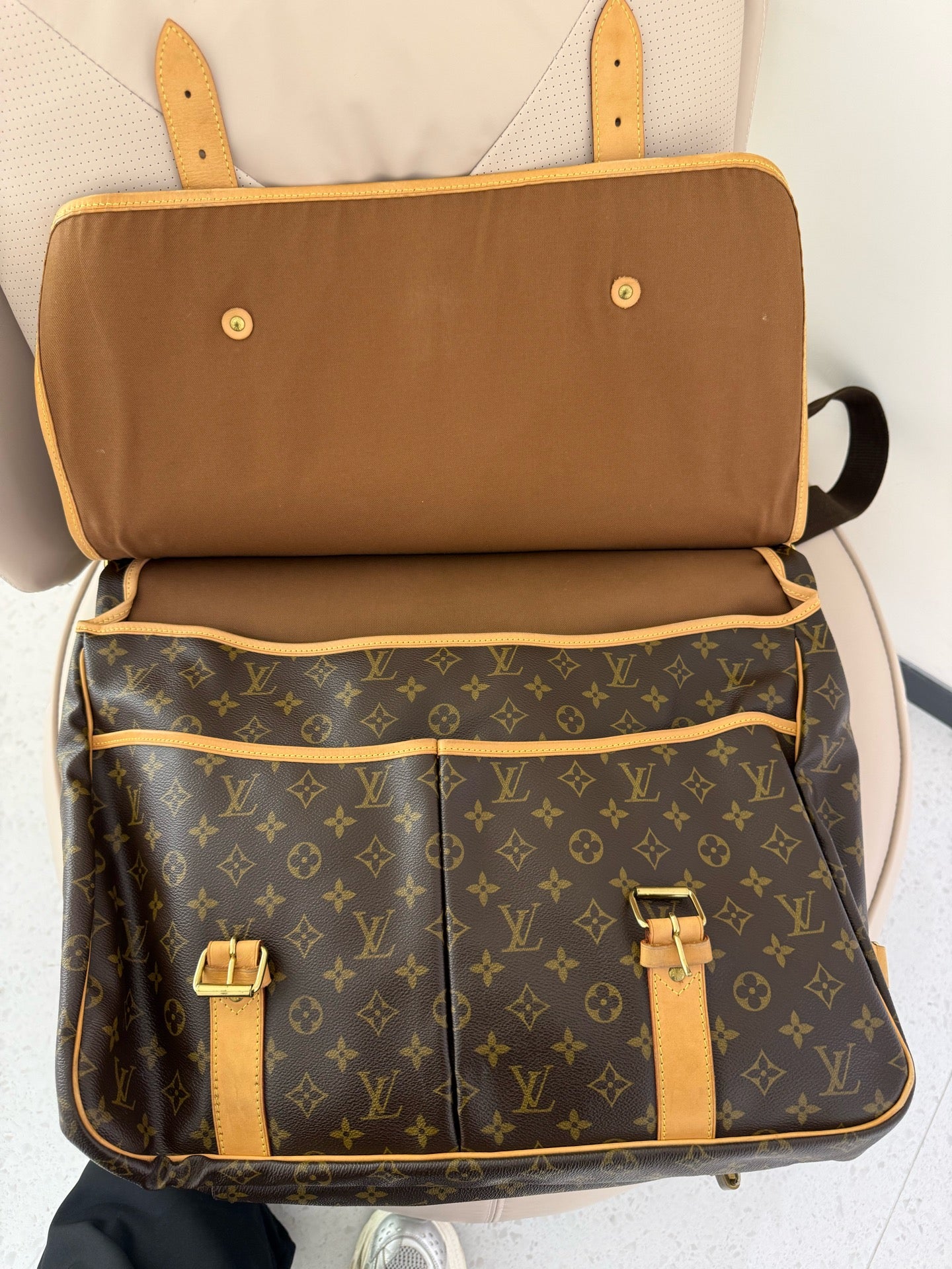 Louis Vuitton - Other - Cloth - Brown - (large)