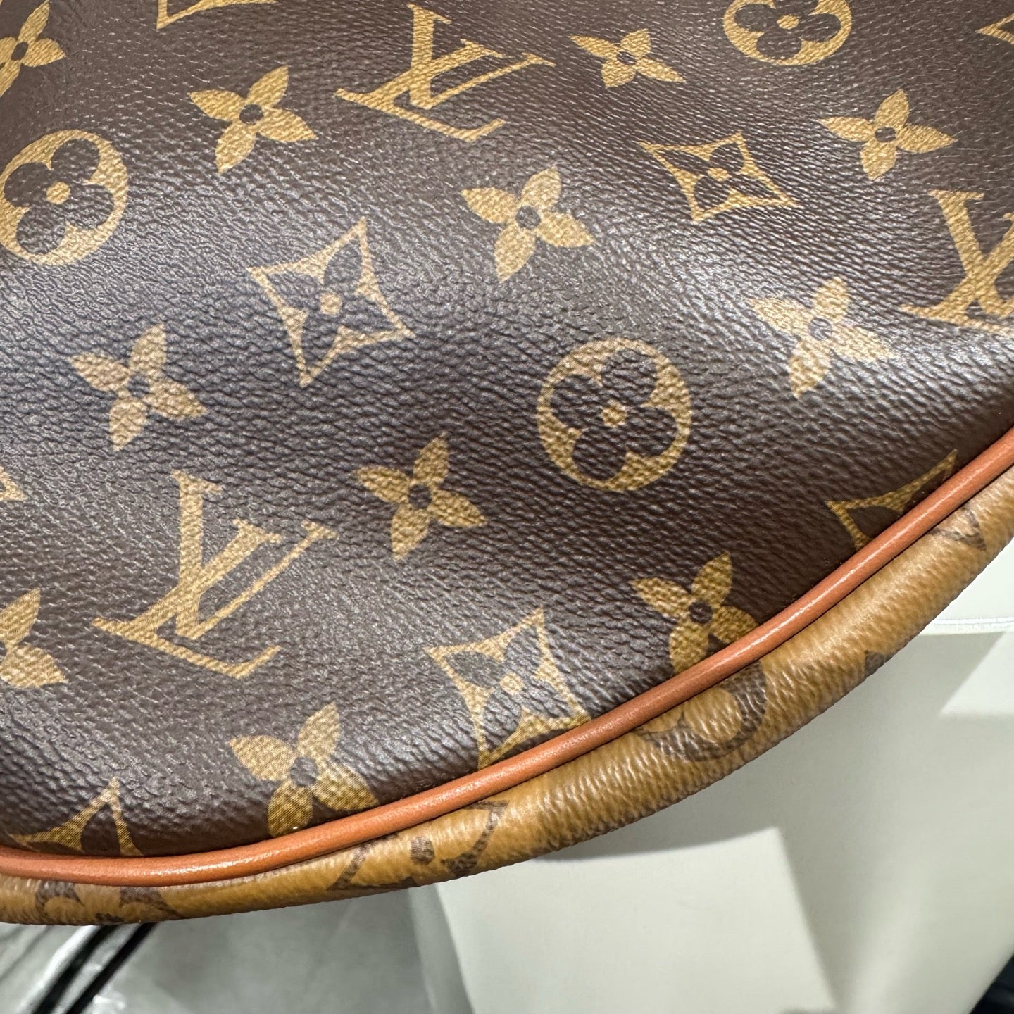 Louis Vuitton - Other - Cloth - Brown - (large)