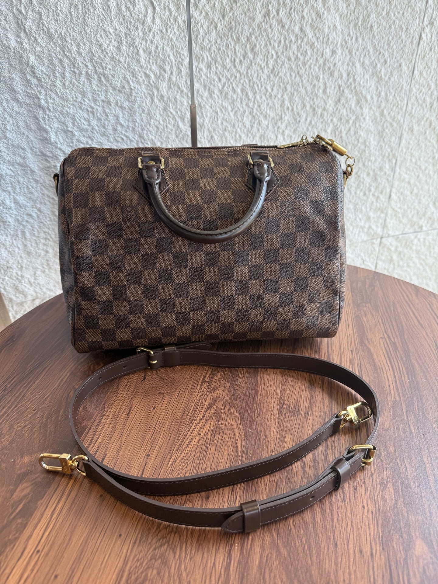 Louis Vuitton - Other - Cloth - Brown - (medium)