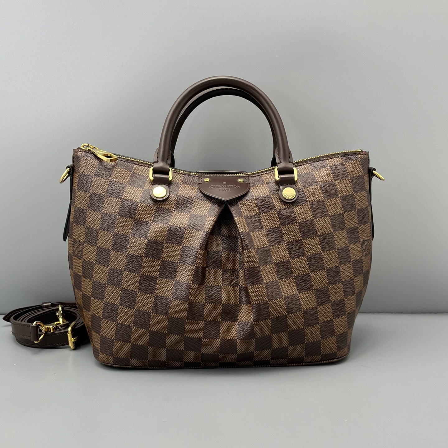 Louis Vuitton - Other - Cloth - Brown - (Medium)