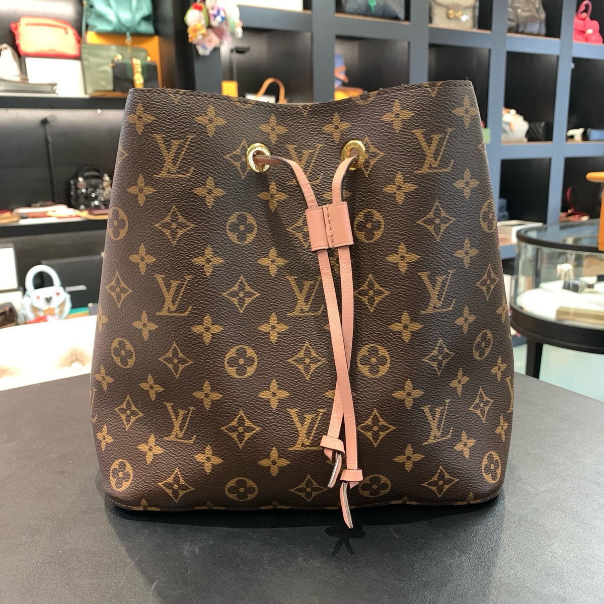 Louis Vuitton - Other - Cloth - Brown - (Medium)